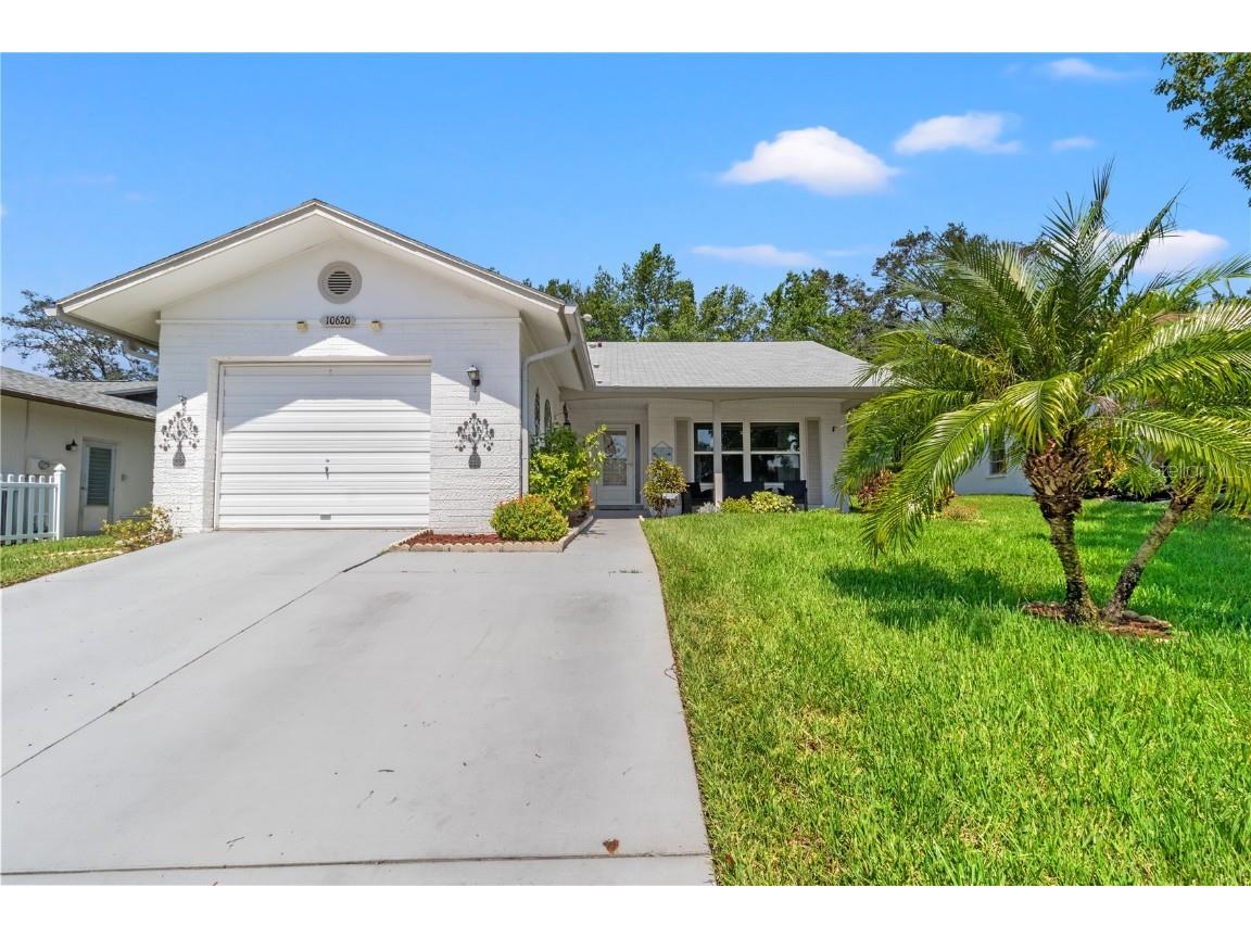 10620 Salamanca Drive Port Richey FL 34668 W7871207 image1