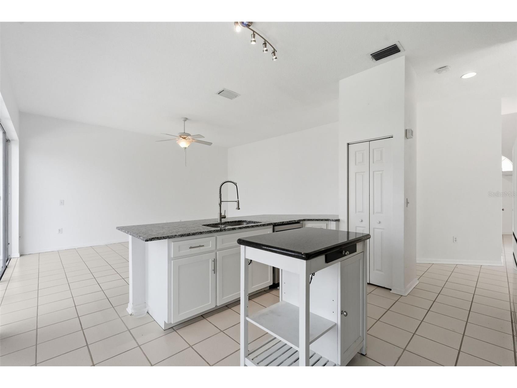 10621 Hatteras Drive Tampa FL 33615 TB8503092 image19