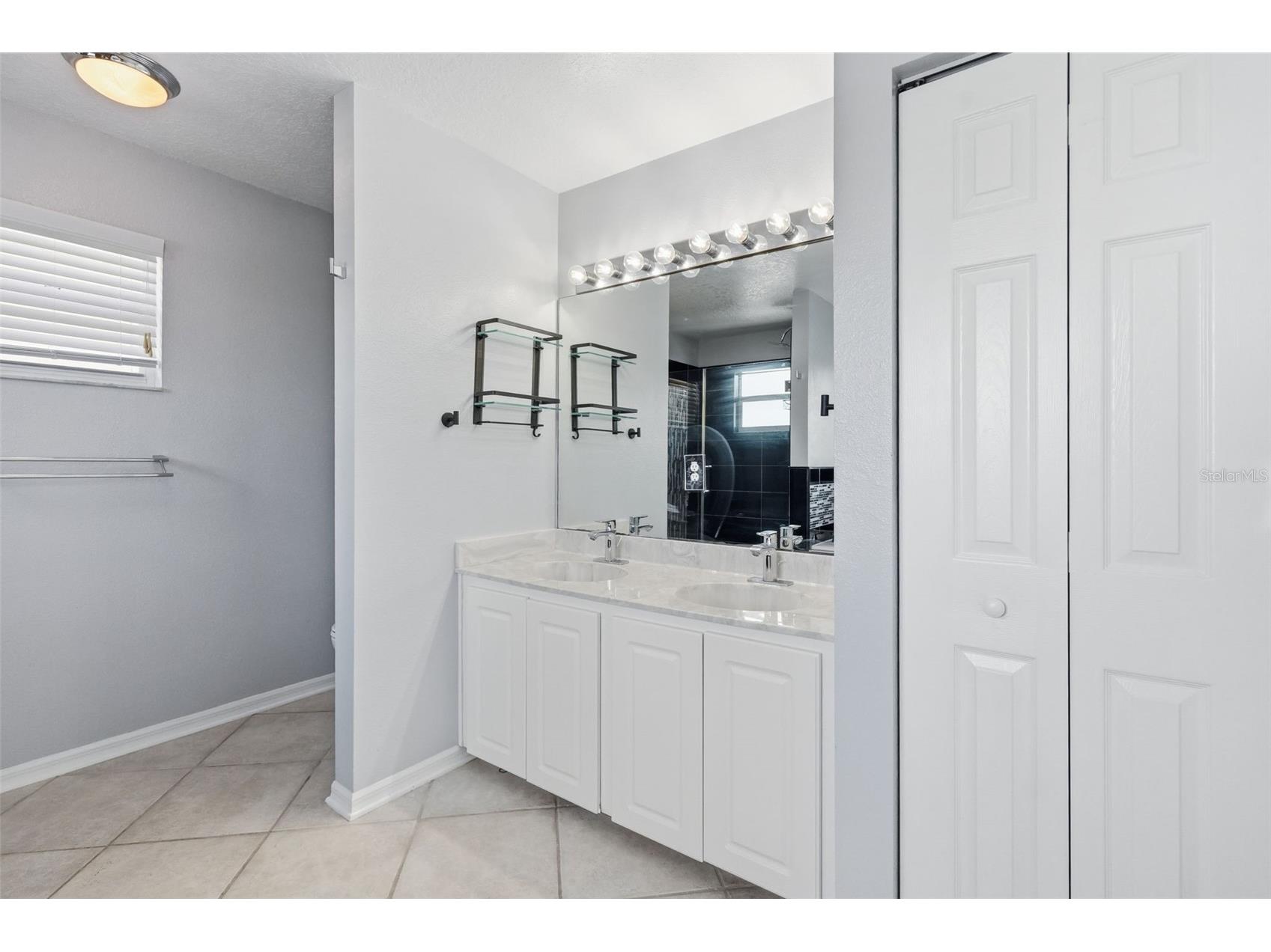 10621 Hatteras Drive Tampa FL 33615 TB8503092 image33