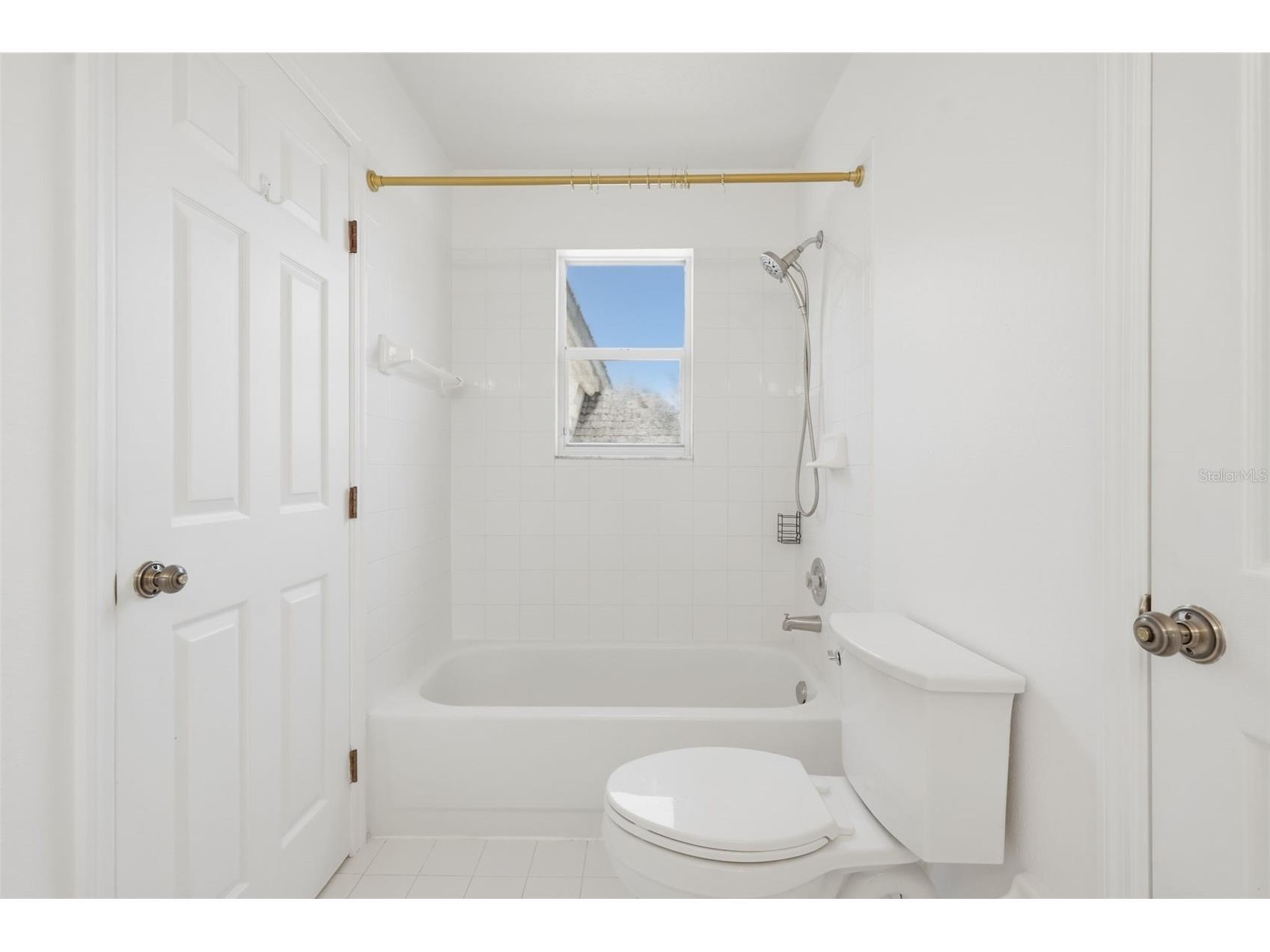 10621 Hatteras Drive Tampa FL 33615 TB8503092 image43