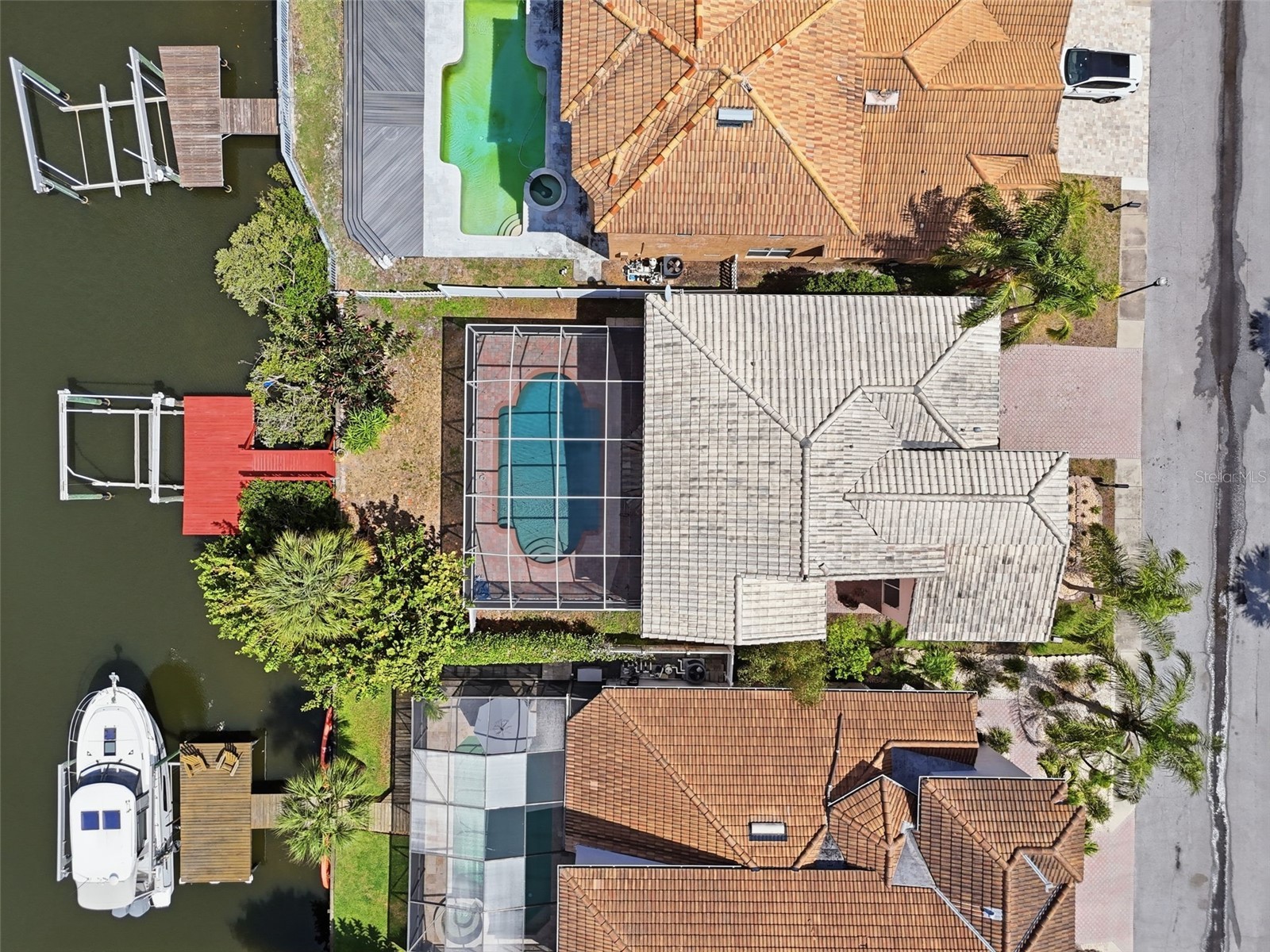 10621 Hatteras Drive Tampa FL 33615 TB8503092 image54