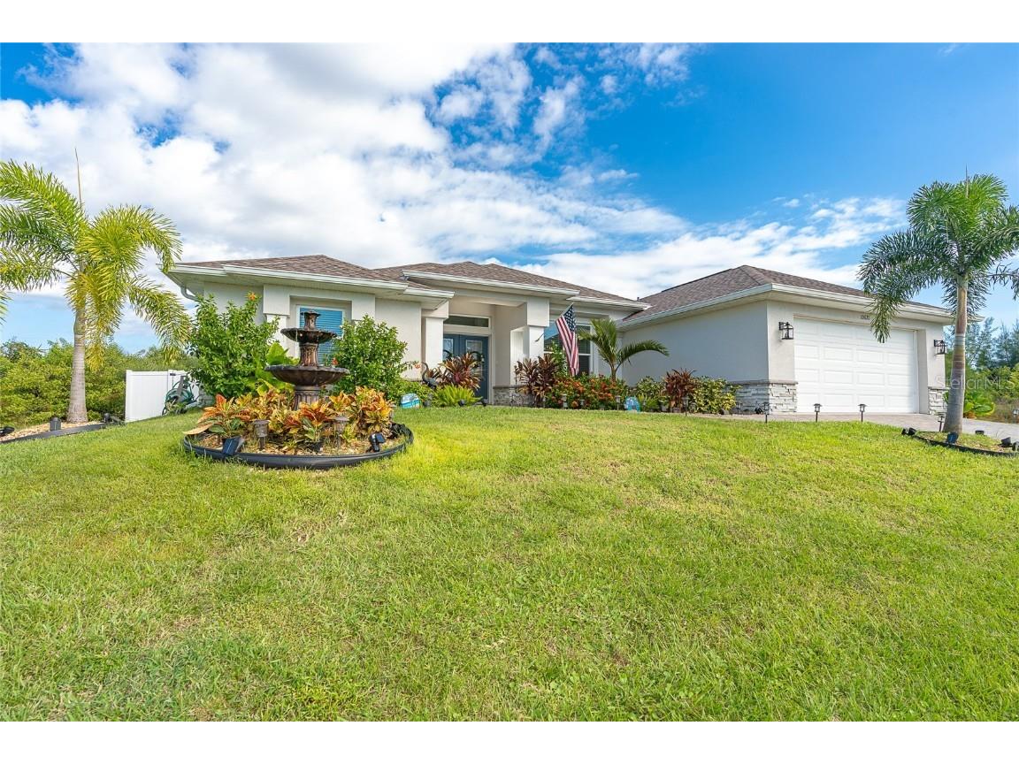 10621 Poughkeepsie Circle Port Charlotte FL 33981 D6133036 image1