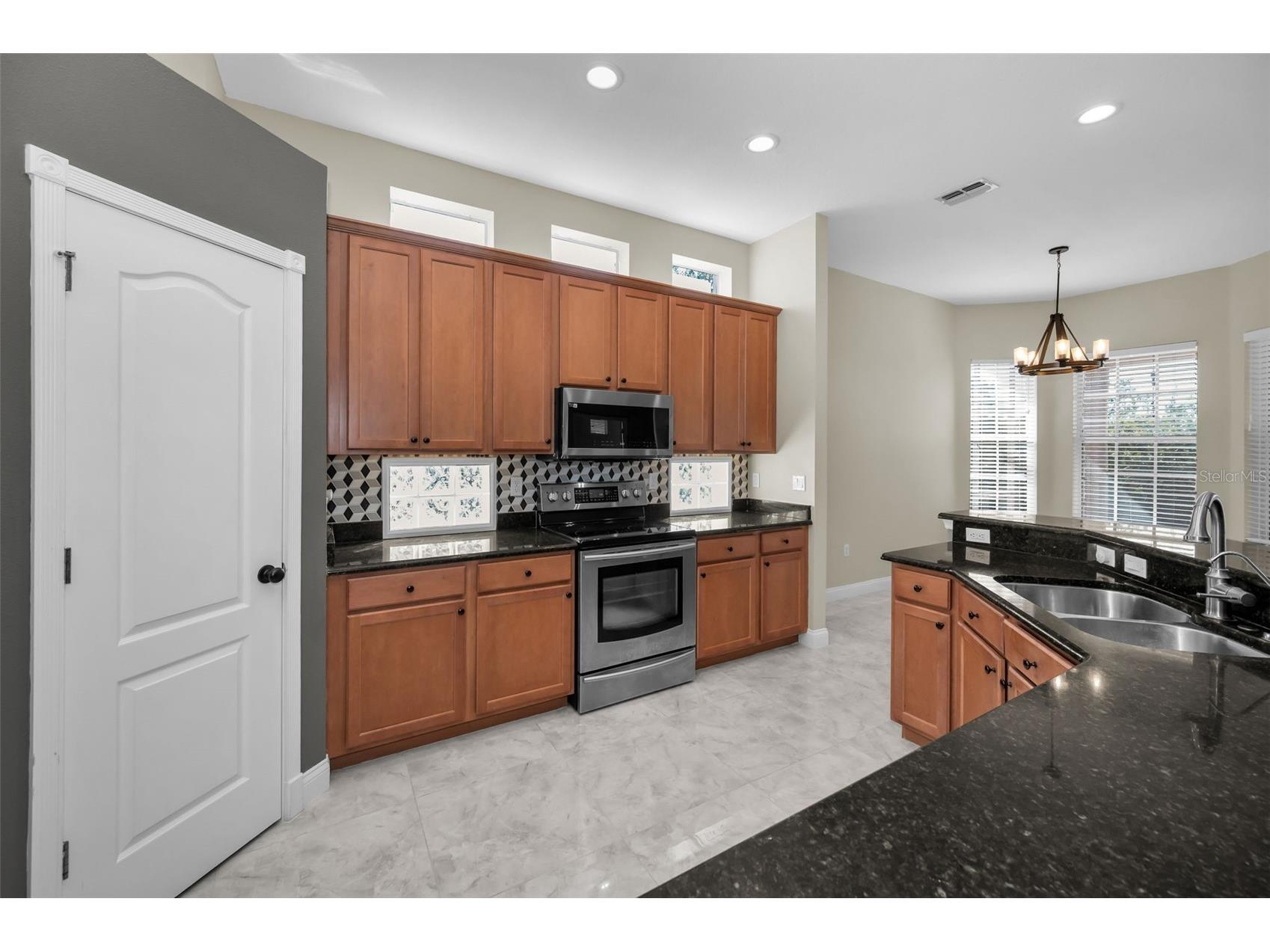 10622 Cape Hatteras Drive Tampa FL 33615 TB8466610 image15