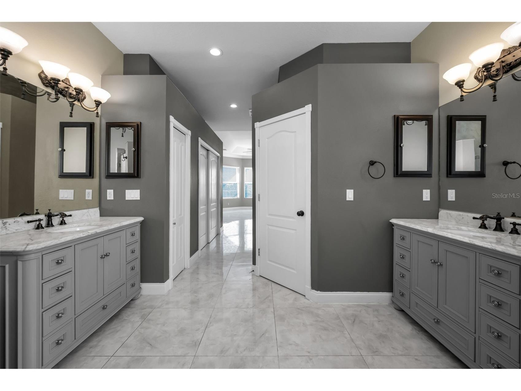 10622 Cape Hatteras Drive Tampa FL 33615 TB8466610 image22