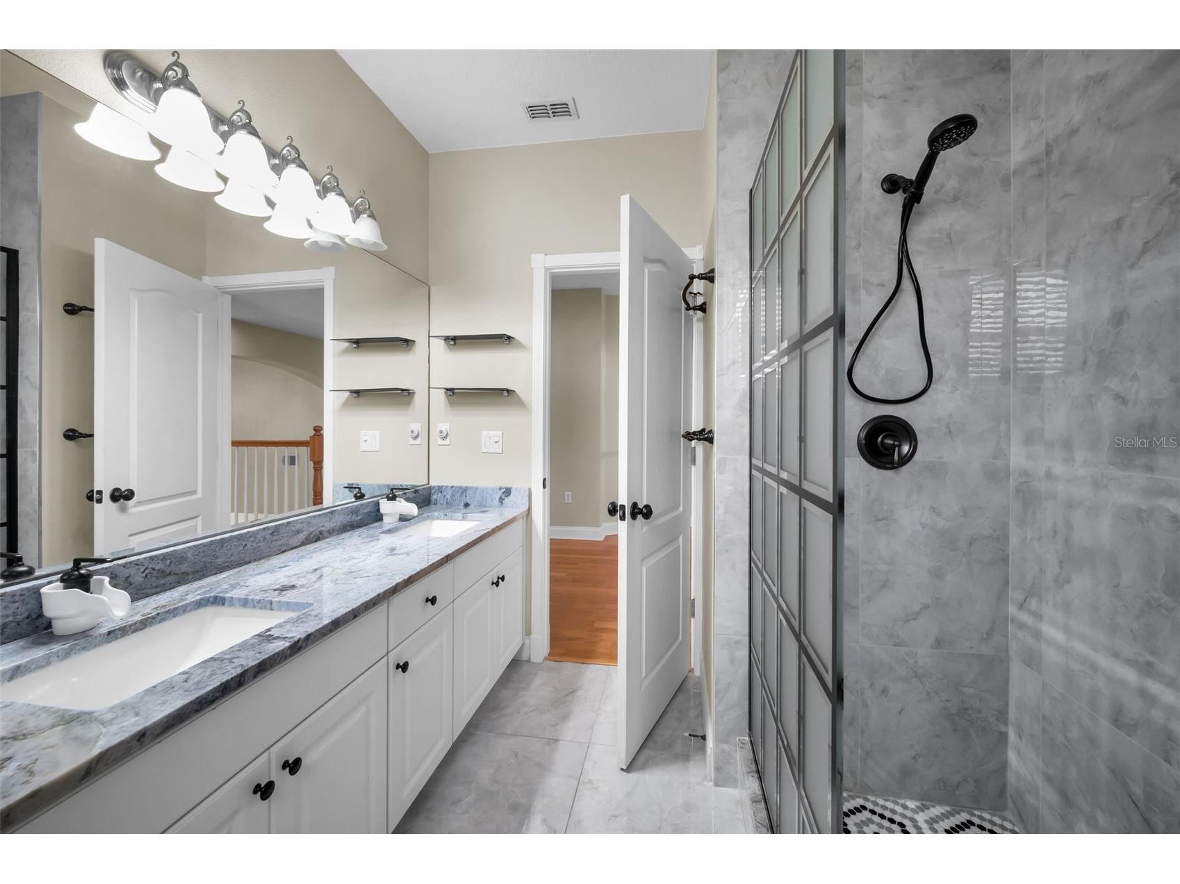10622 Cape Hatteras Drive Tampa FL 33615 TB8466610 image31