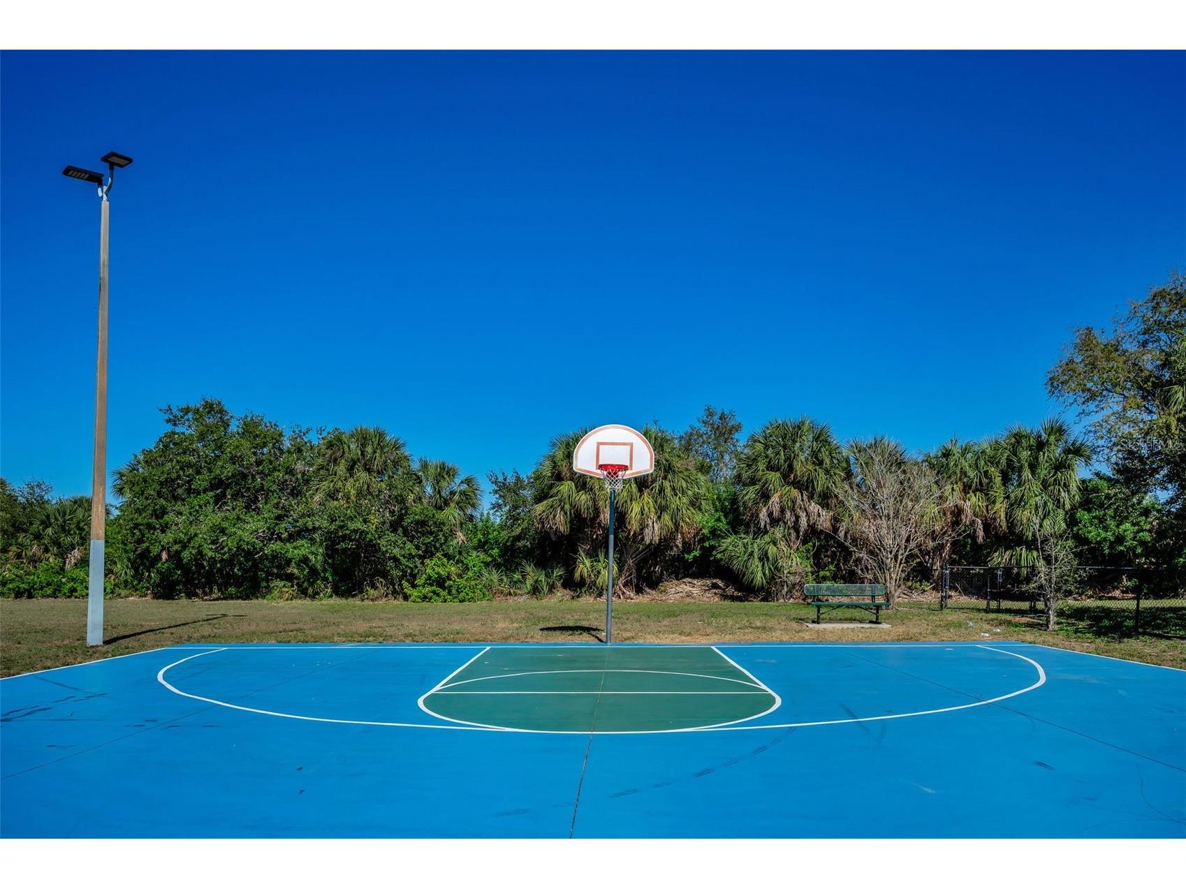 10622 Cape Hatteras Drive Tampa FL 33615 TB8466610 image68