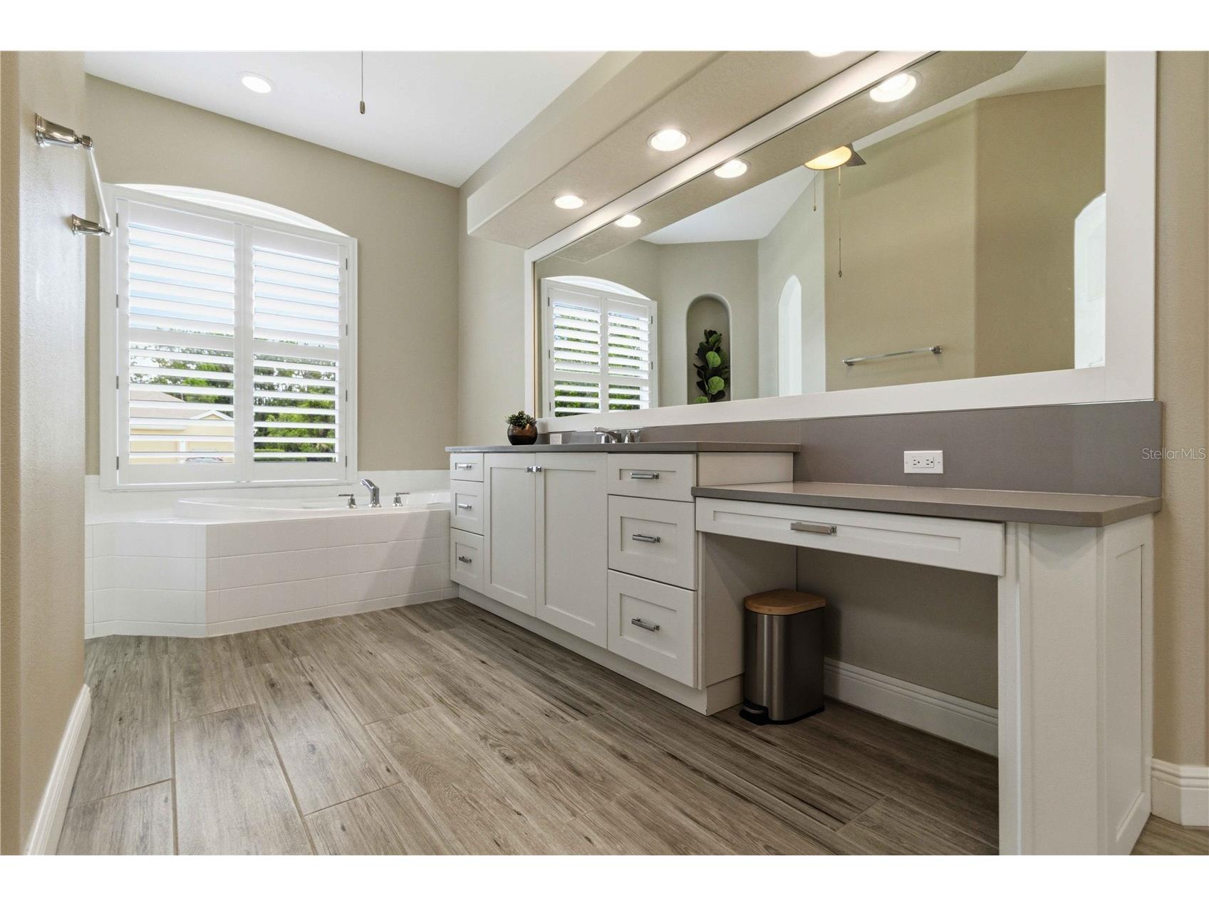 10622 Cheval Place Lakewood Ranch FL 34202 A4696864 image10
