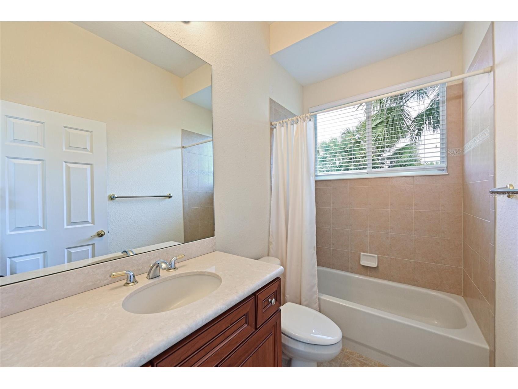 10622 Conch Shell Terrace Bradenton FL 34212 - GOLF COURSE POND - HOLE #3 A4695478 image36