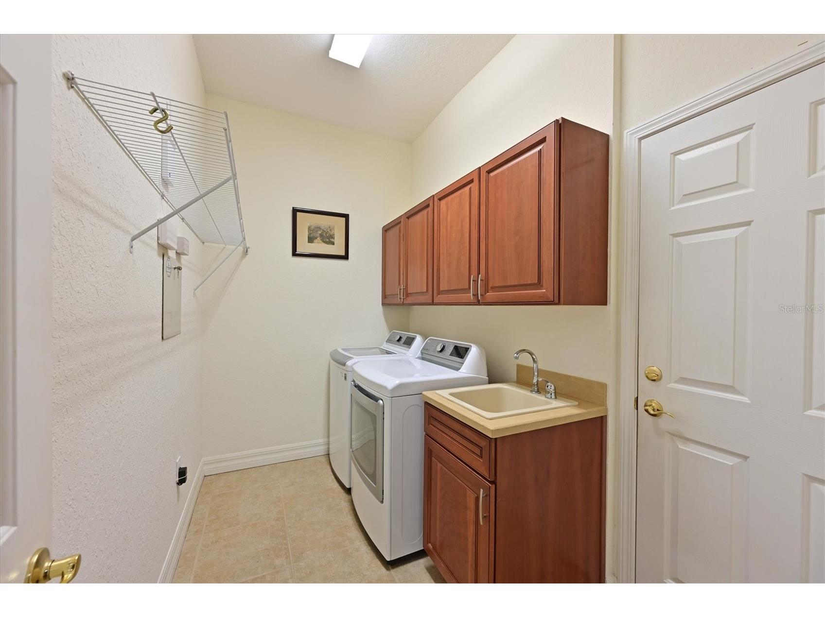 10622 Conch Shell Terrace Bradenton FL 34212 - GOLF COURSE POND - HOLE #3 A4695478 image45