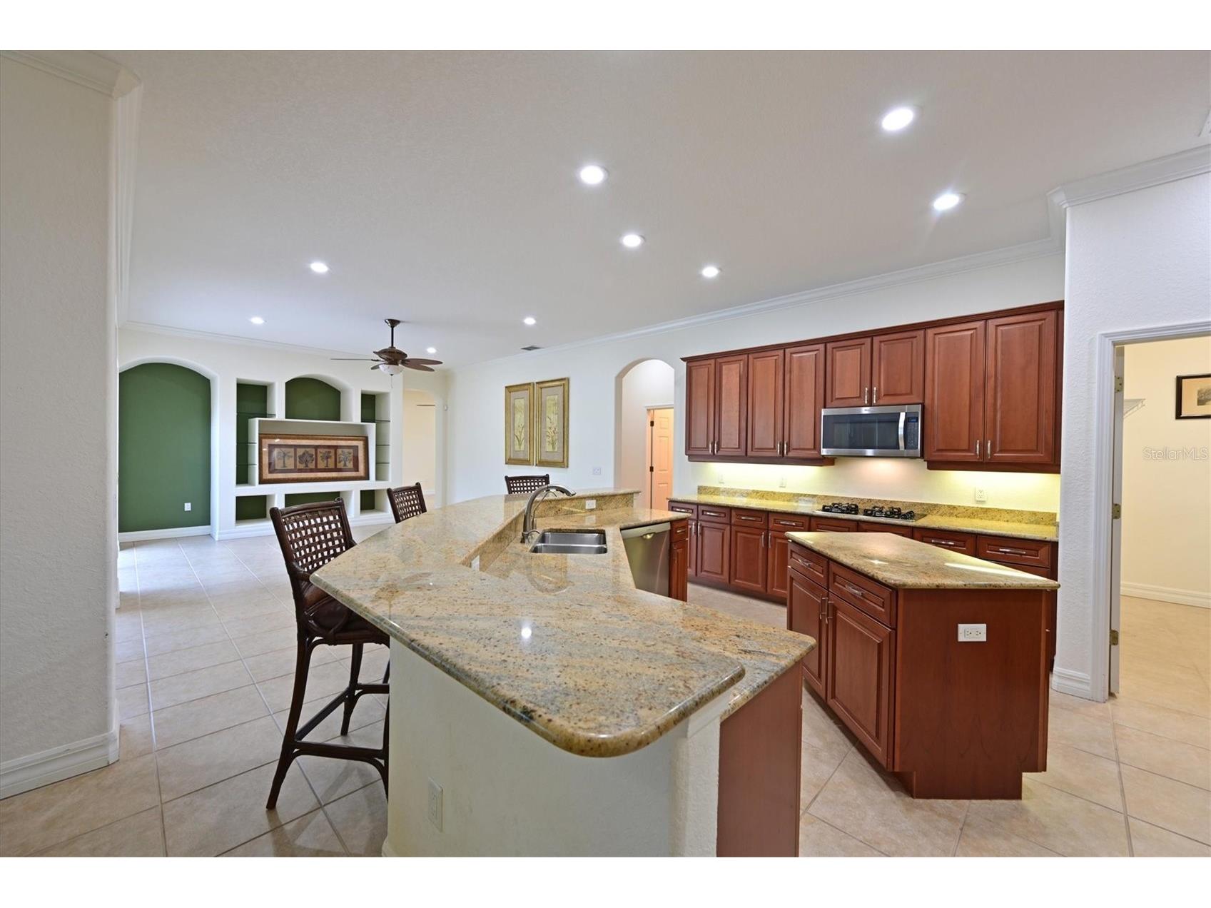 10622 Conch Shell Terrace Bradenton FL 34212 - GOLF COURSE POND - HOLE #3 A4695478 image9