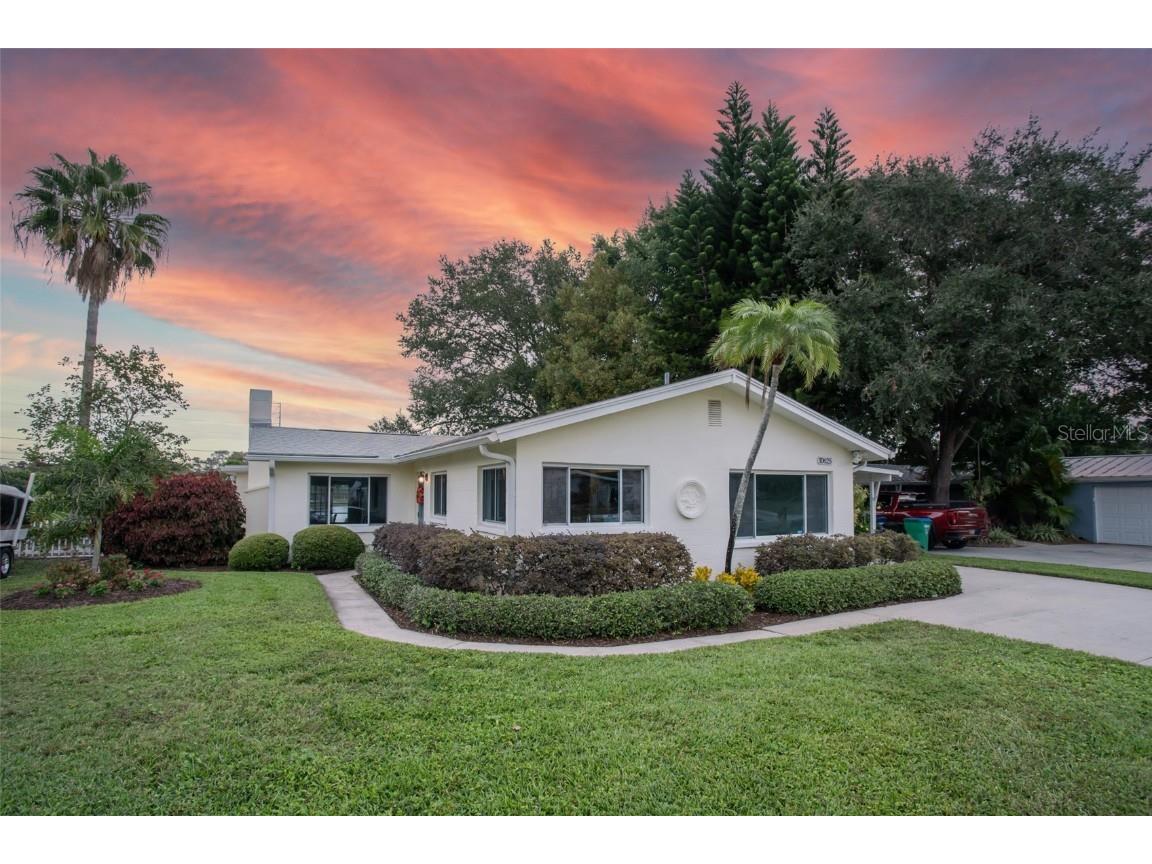 10625 Blossom Lake Drive Seminole FL 33772 U8223023 image1