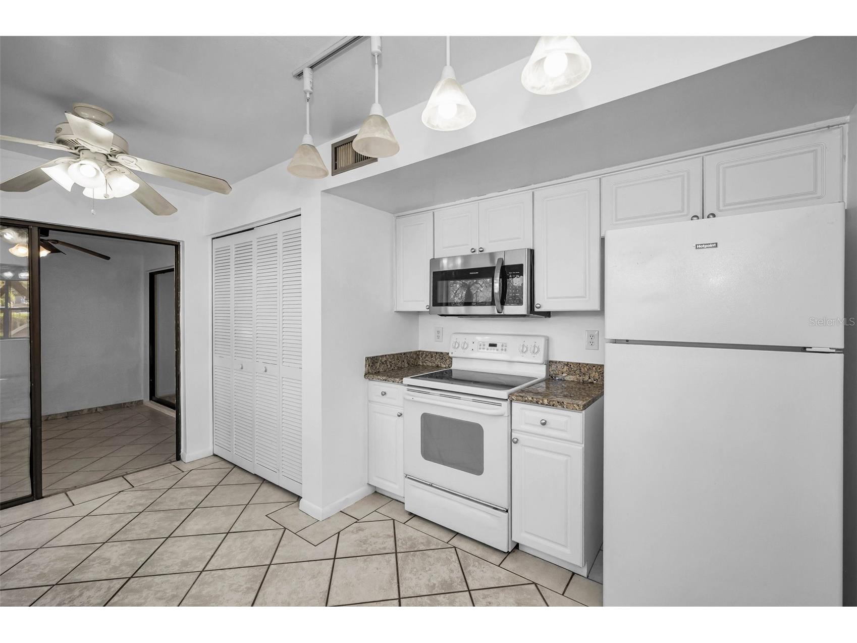 10626 Longwood Drive #102 Seminole FL 33777 TB8484356 image11