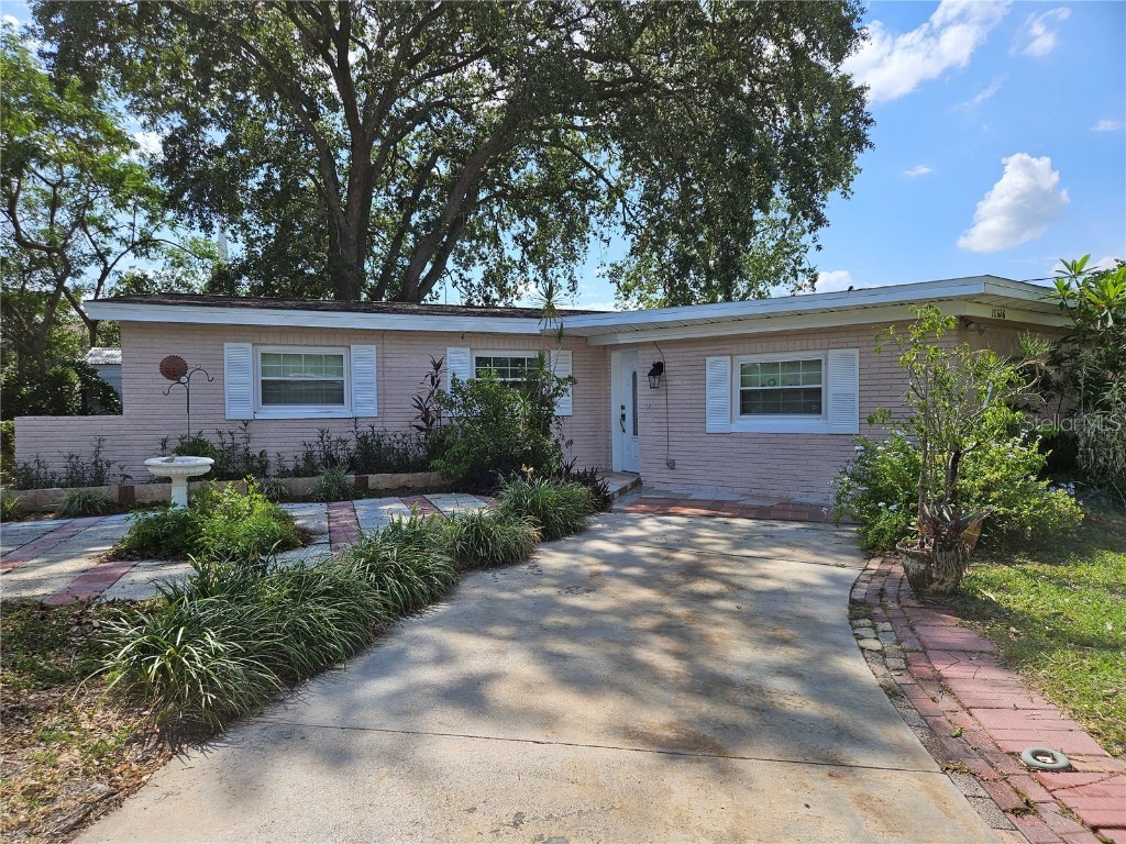 10626 N 25th Street Tampa FL 33612 U8209076 image1