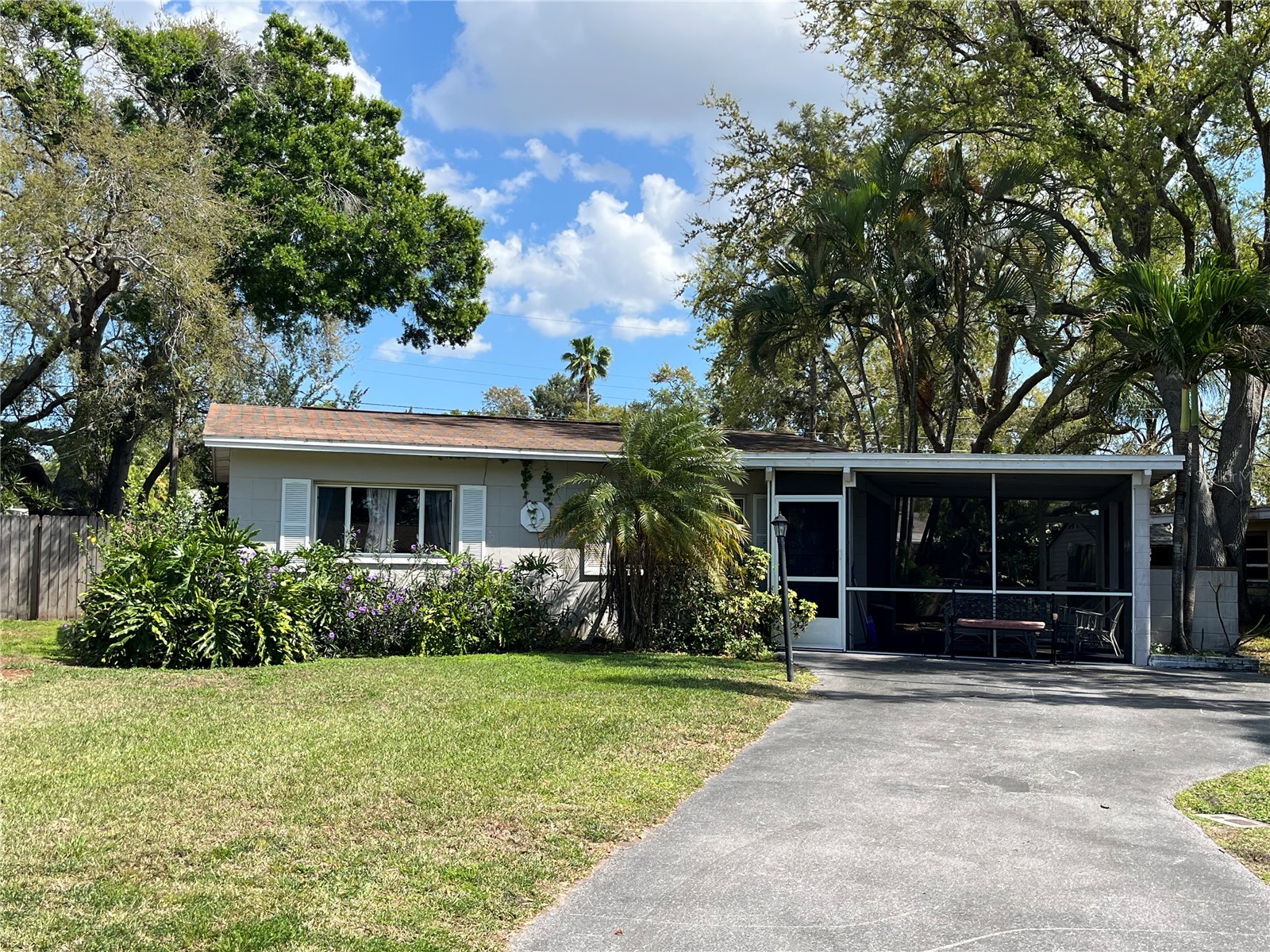 10627 105th Street Largo FL 33773 TB8485910 image1
