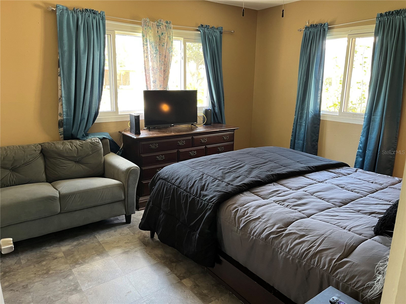 10627 105th Street Largo FL 33773 TB8485910 image10