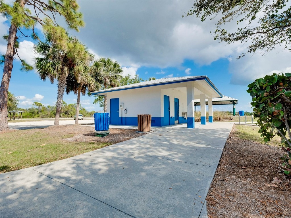 10628 Poughkeepsie Port Charlotte FL 33981 - SANTA CRUZ CANAL N6137051 image28