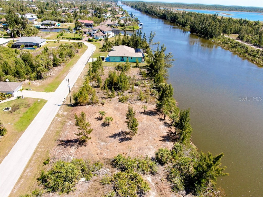 10628 Poughkeepsie Port Charlotte FL 33981 - SANTA CRUZ CANAL N6137051 image53