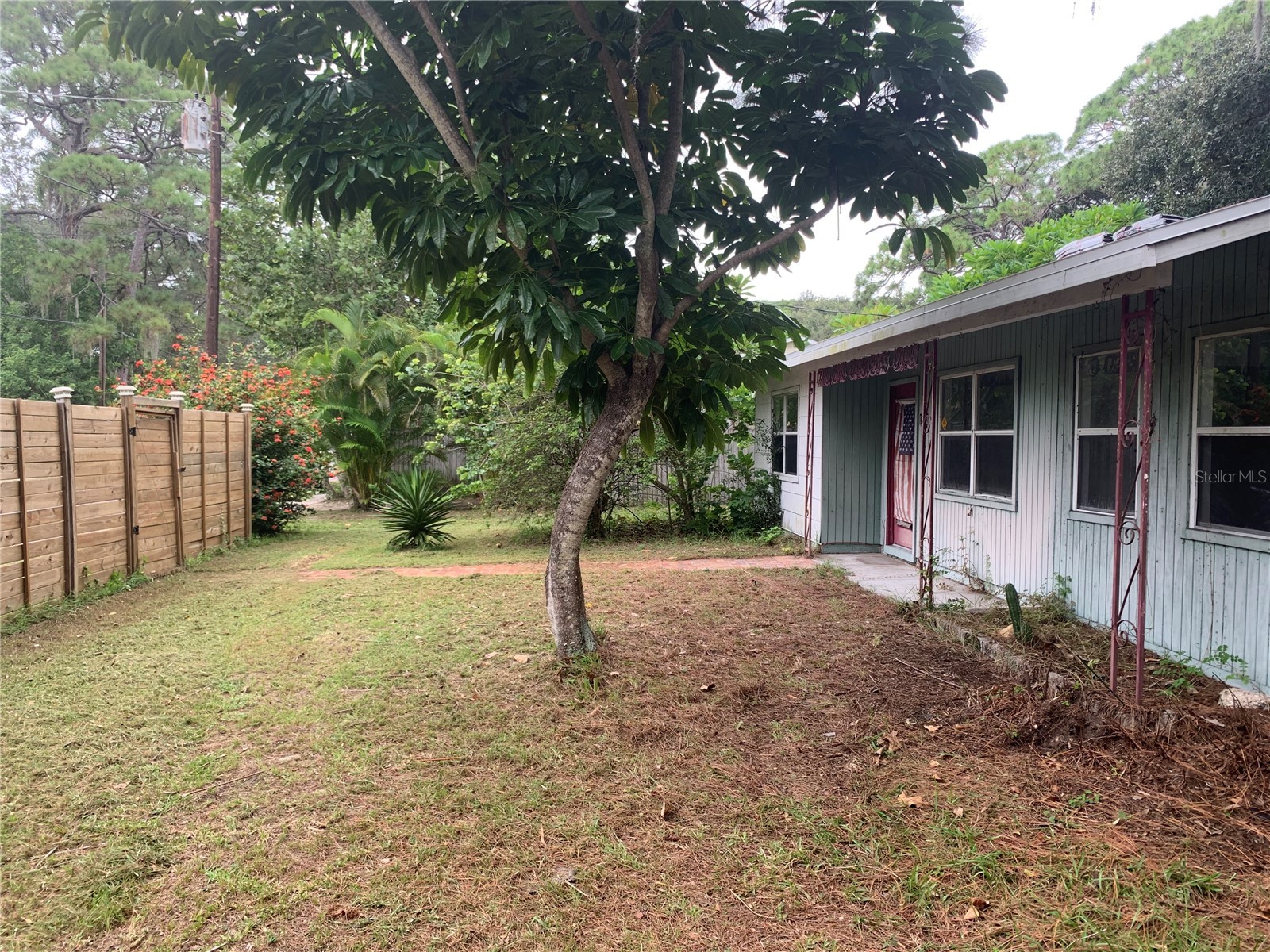 1063 40th Street Sarasota FL 34234 A4688949 image3