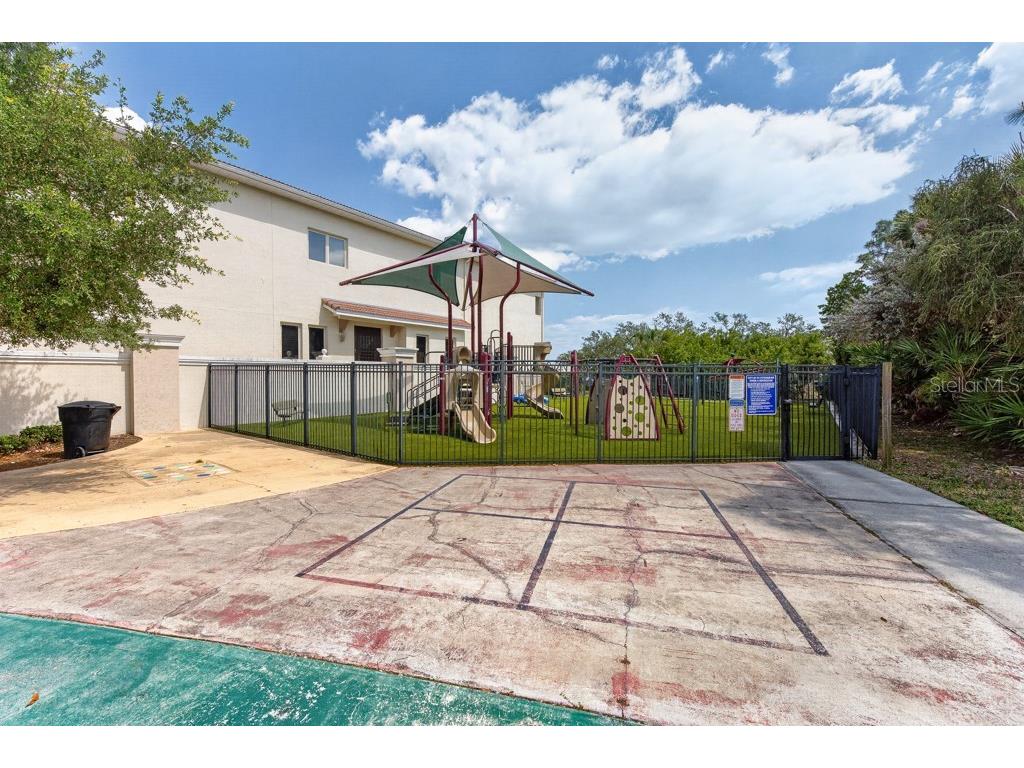 1063 Paseo Del Rio NE Saint Petersburg FL 33702 TB8498177 image50
