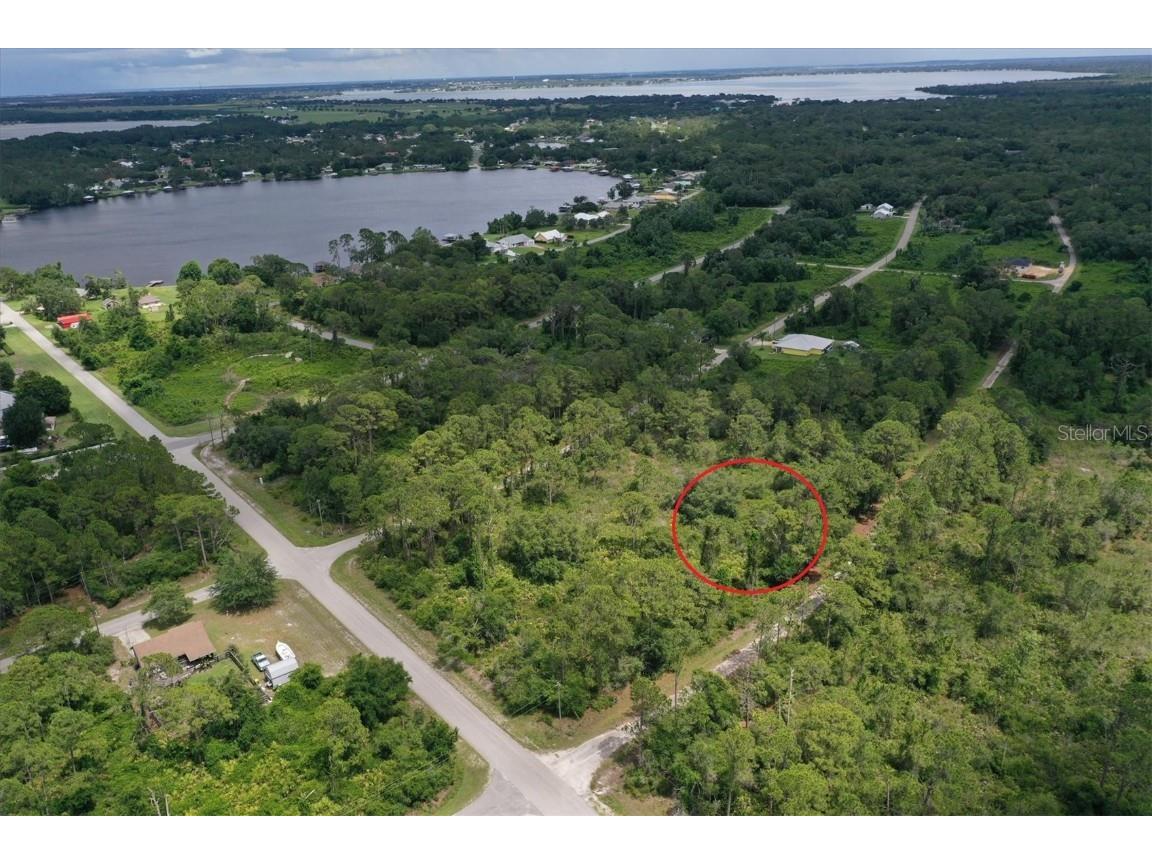 1063 Redbird Street Lake Placid FL 33852 - LAKE CARRIE A4572518 image1