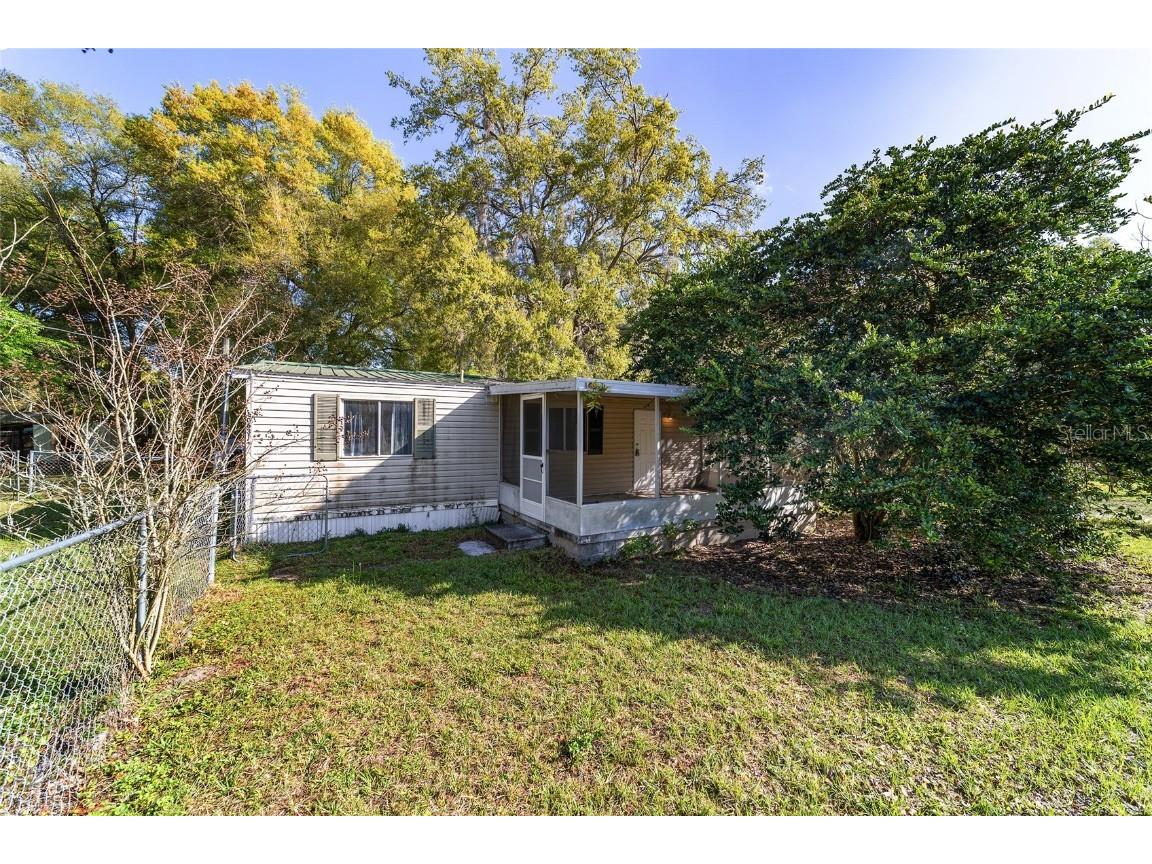 10631 SE 131st Lane Ocklawaha FL 32179 OM674243 image1