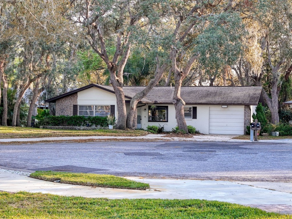 10635 Timber Lane Port Richey FL 34668 W7873919 image1