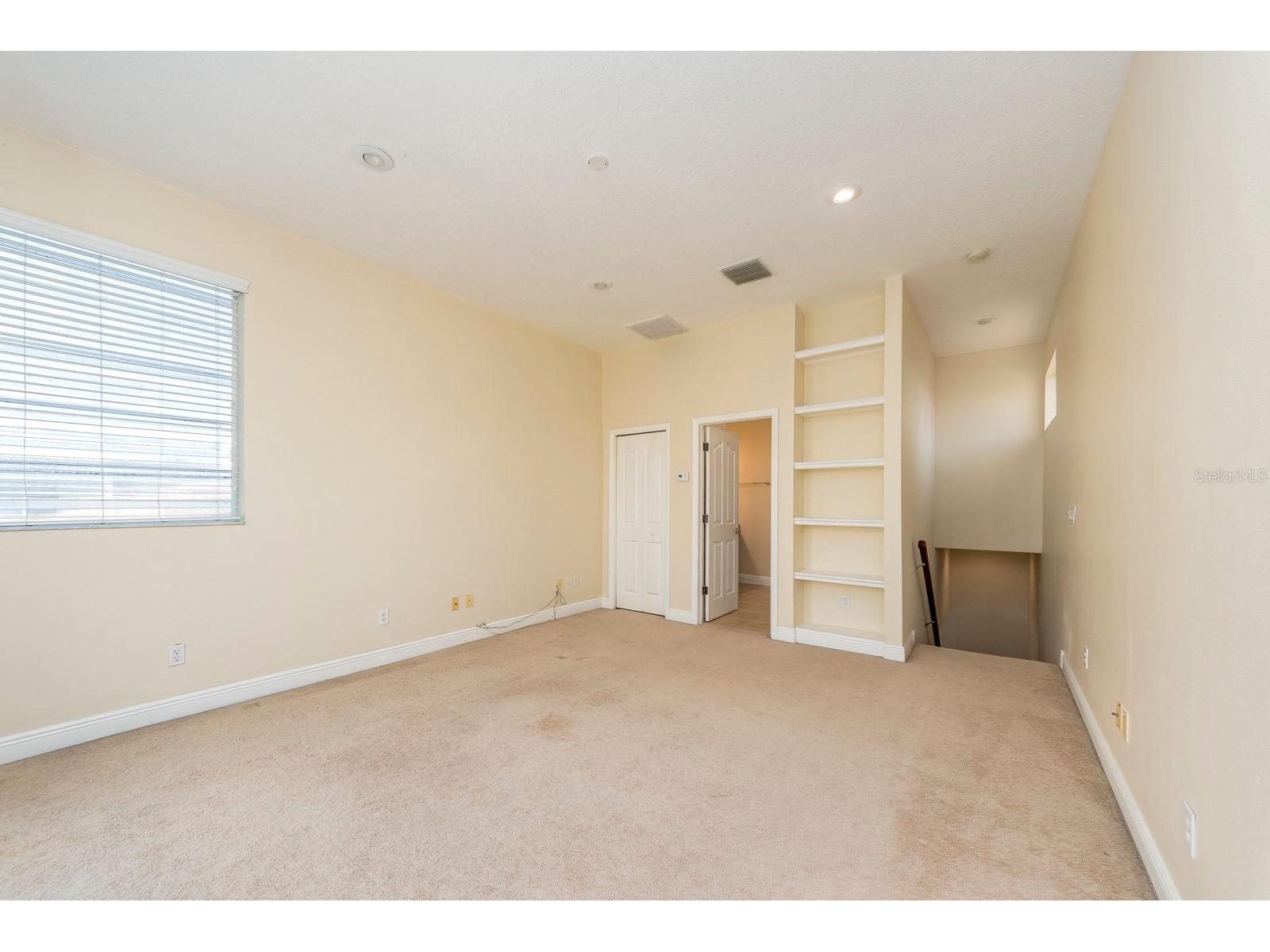 10639 Hatteras Drive Tampa FL 33615 TB8492313 image22