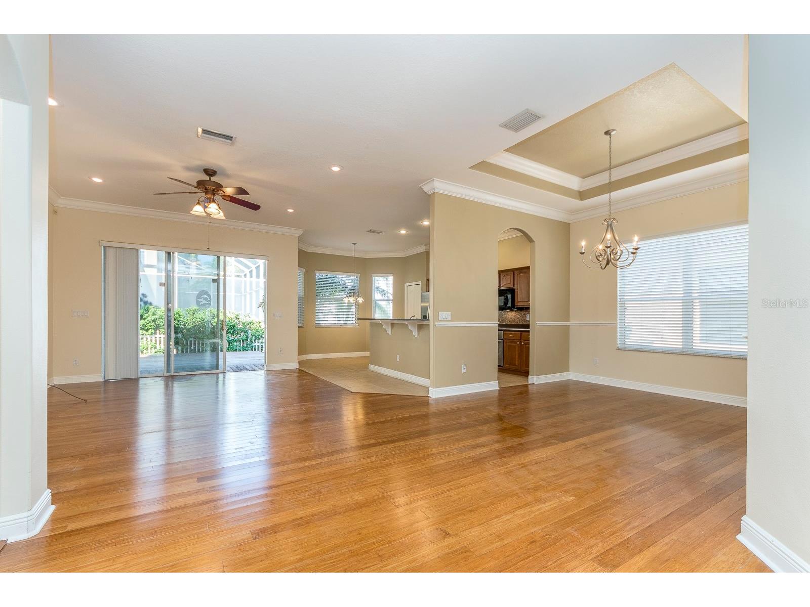 10639 Hatteras Drive Tampa FL 33615 TB8492313 image4