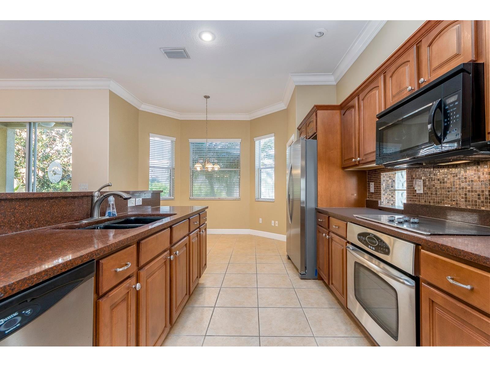 10639 Hatteras Drive Tampa FL 33615 TB8492313 image6