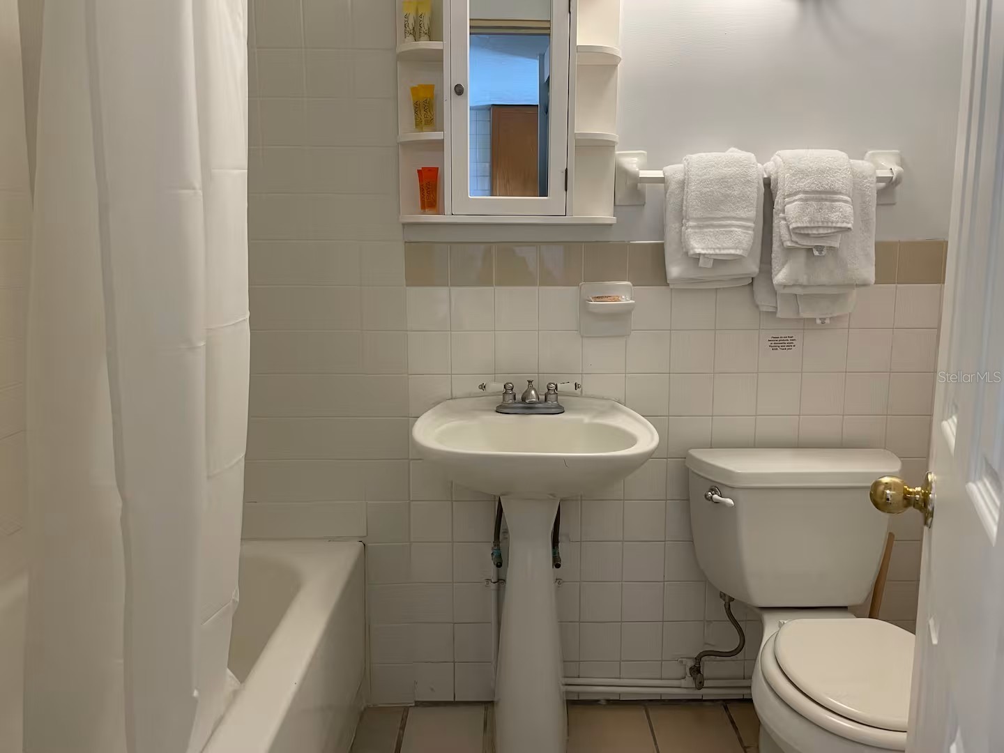 1064 Broadway Dunedin FL 34698 TB8472691 image14