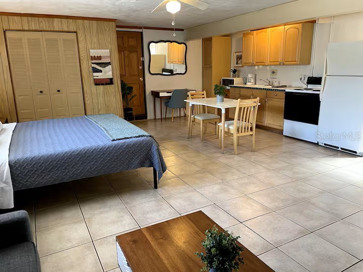 1064 Broadway Dunedin FL 34698 TB8472691 image17