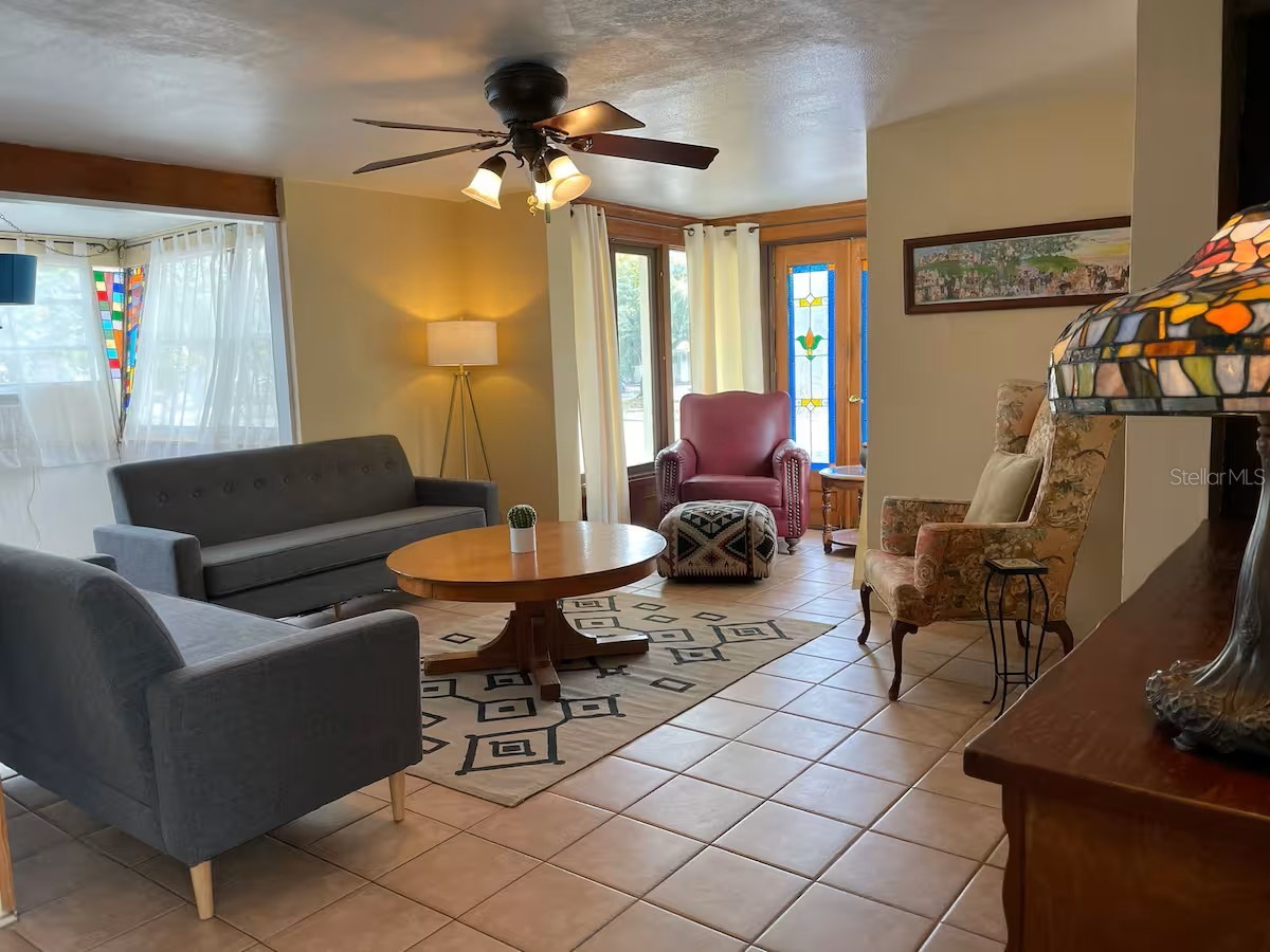 1064 Broadway Dunedin FL 34698 TB8472691 image4
