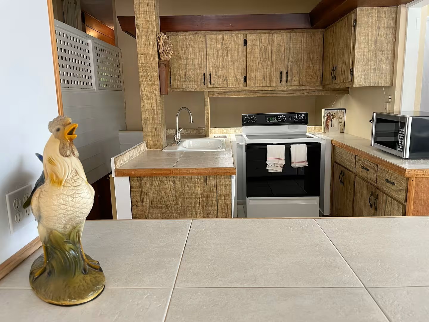 1064 Broadway Dunedin FL 34698 TB8472691 image5
