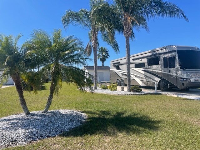 1064 Caravan Loop Polk City FL 33868 L4934883 image2