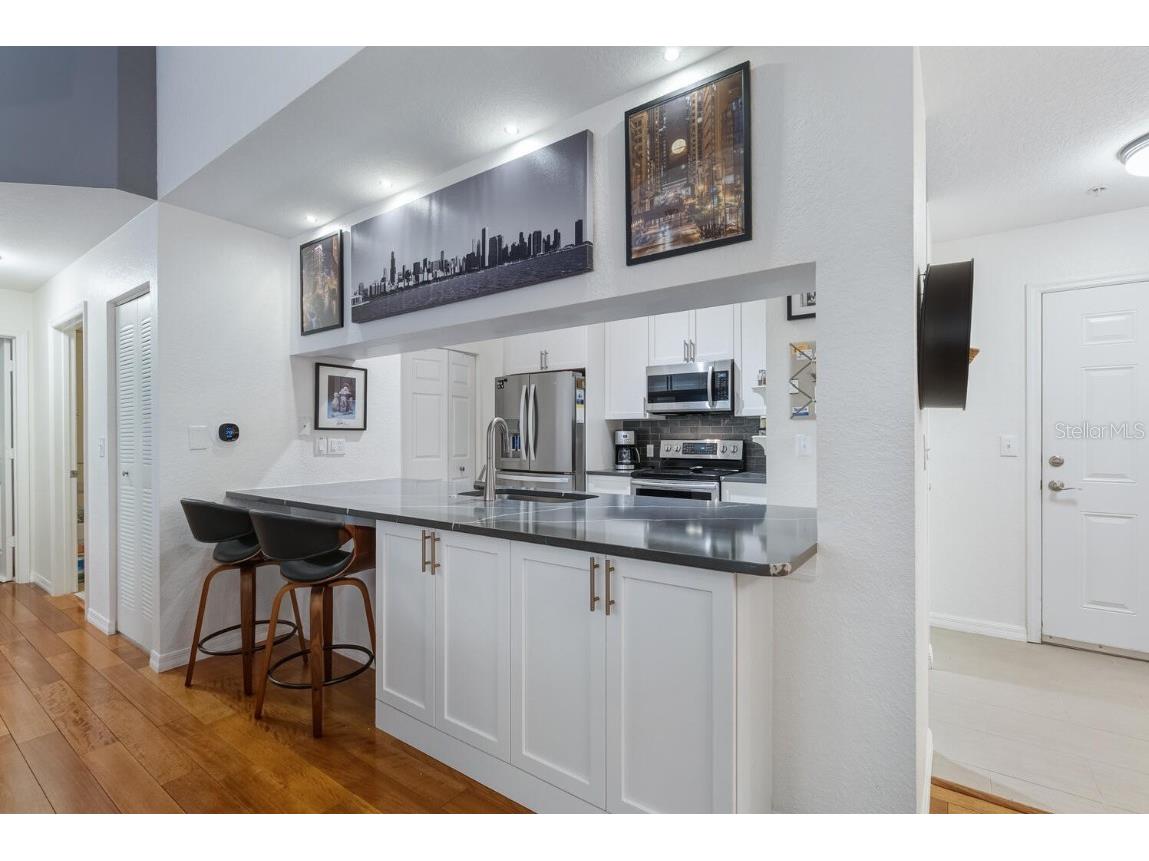 1064 N Tamiami Trail #1116 Sarasota FL 34236 A4671529 image11