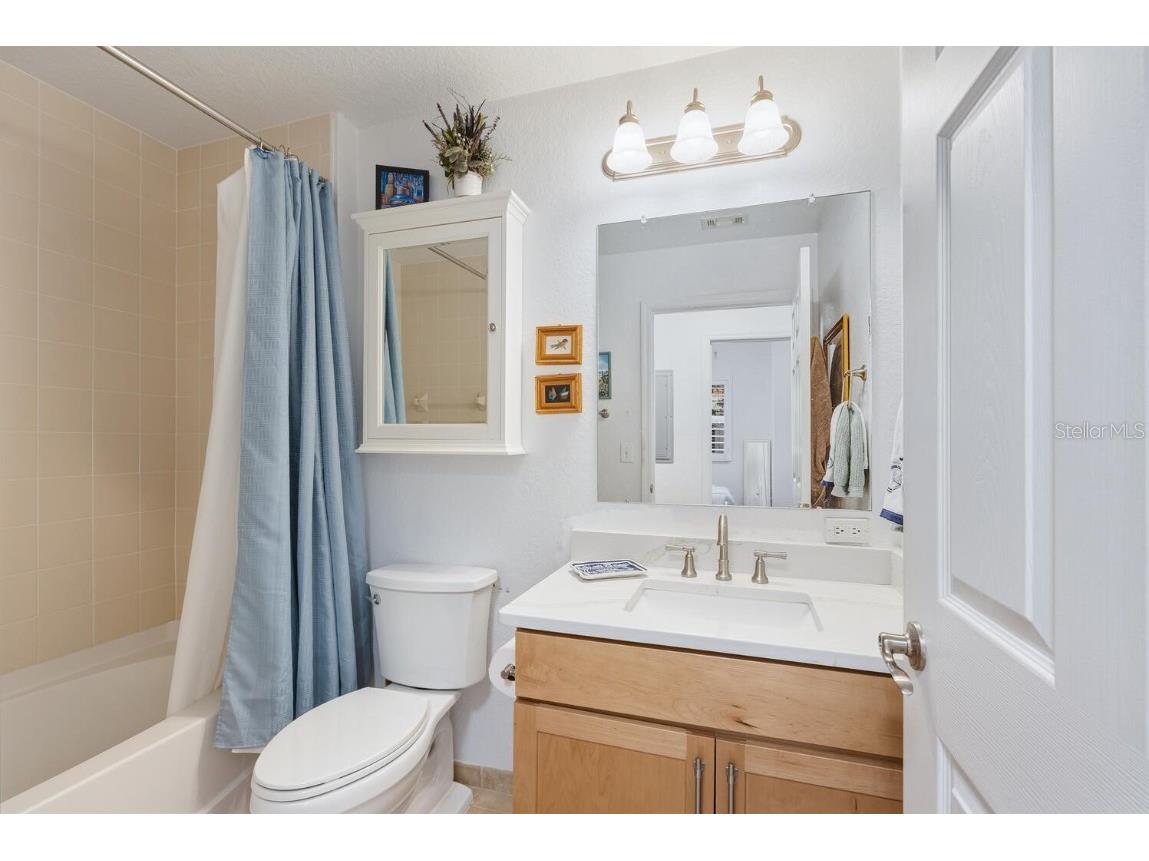 1064 N Tamiami Trail #1116 Sarasota FL 34236 A4671529 image20