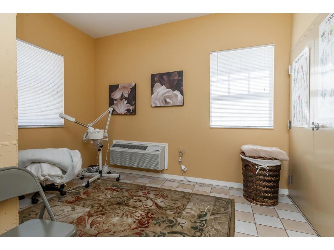 1064 N Tamiami Trail #1116 Sarasota FL 34236 A4671529 image34