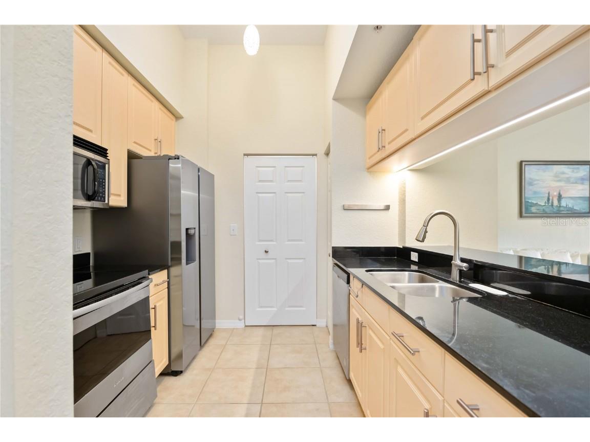 1064 N Tamiami Trail #1125 Sarasota FL 34236 A4655936 image9