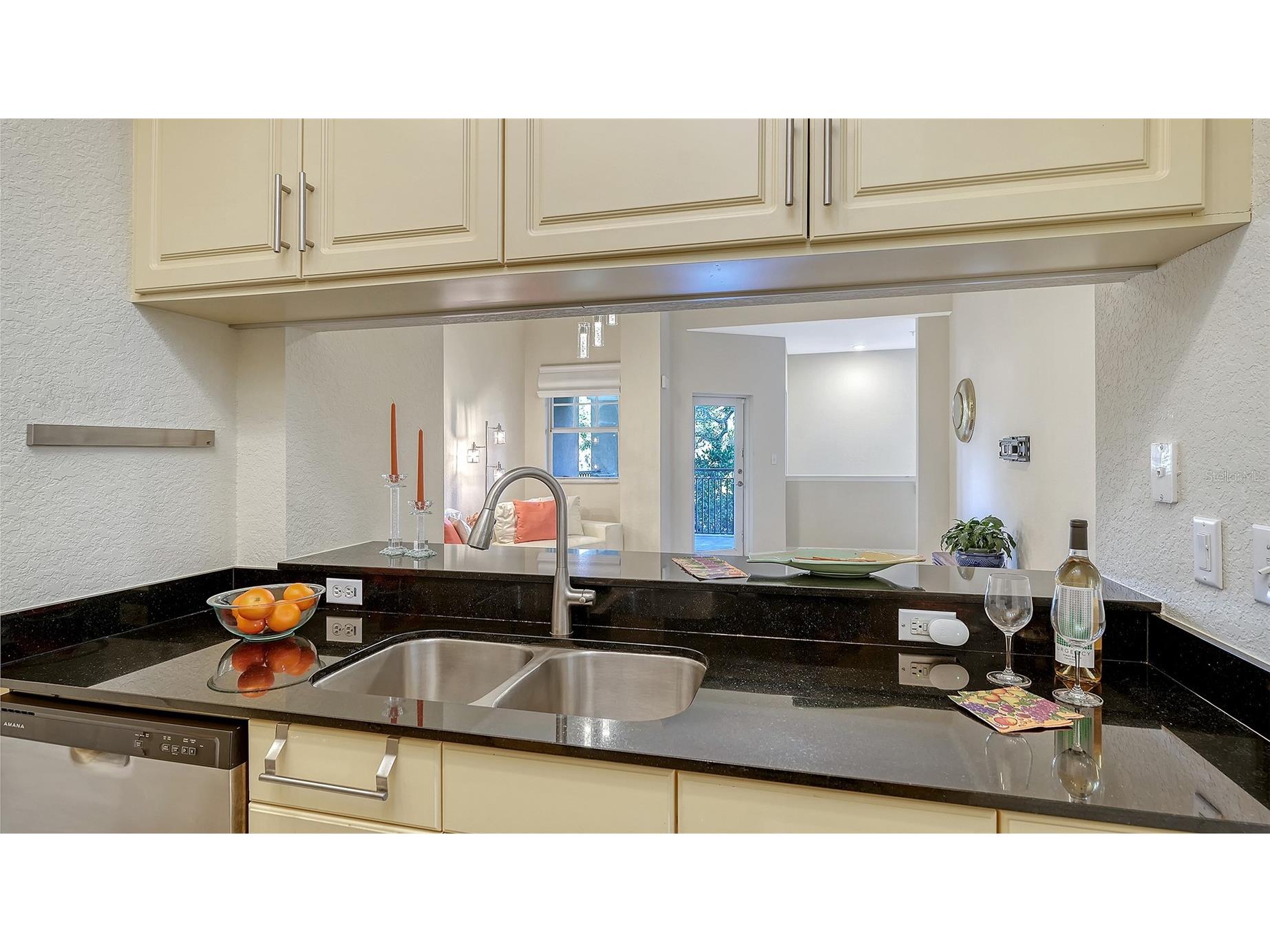 1064 N Tamiami Trail #1125 Sarasota FL 34236 A4680008 image15