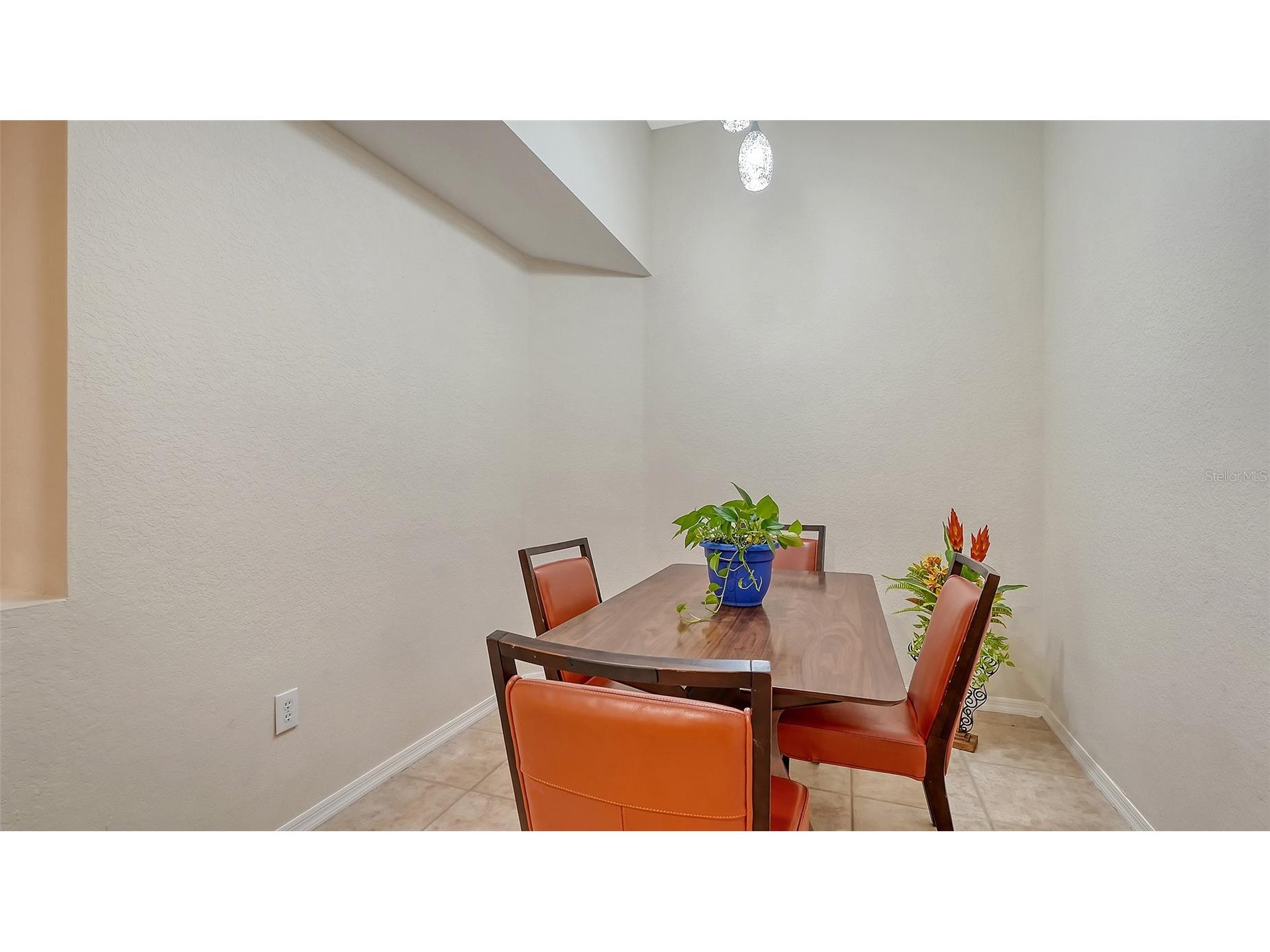 1064 N Tamiami Trail #1125 Sarasota FL 34236 A4680008 image17