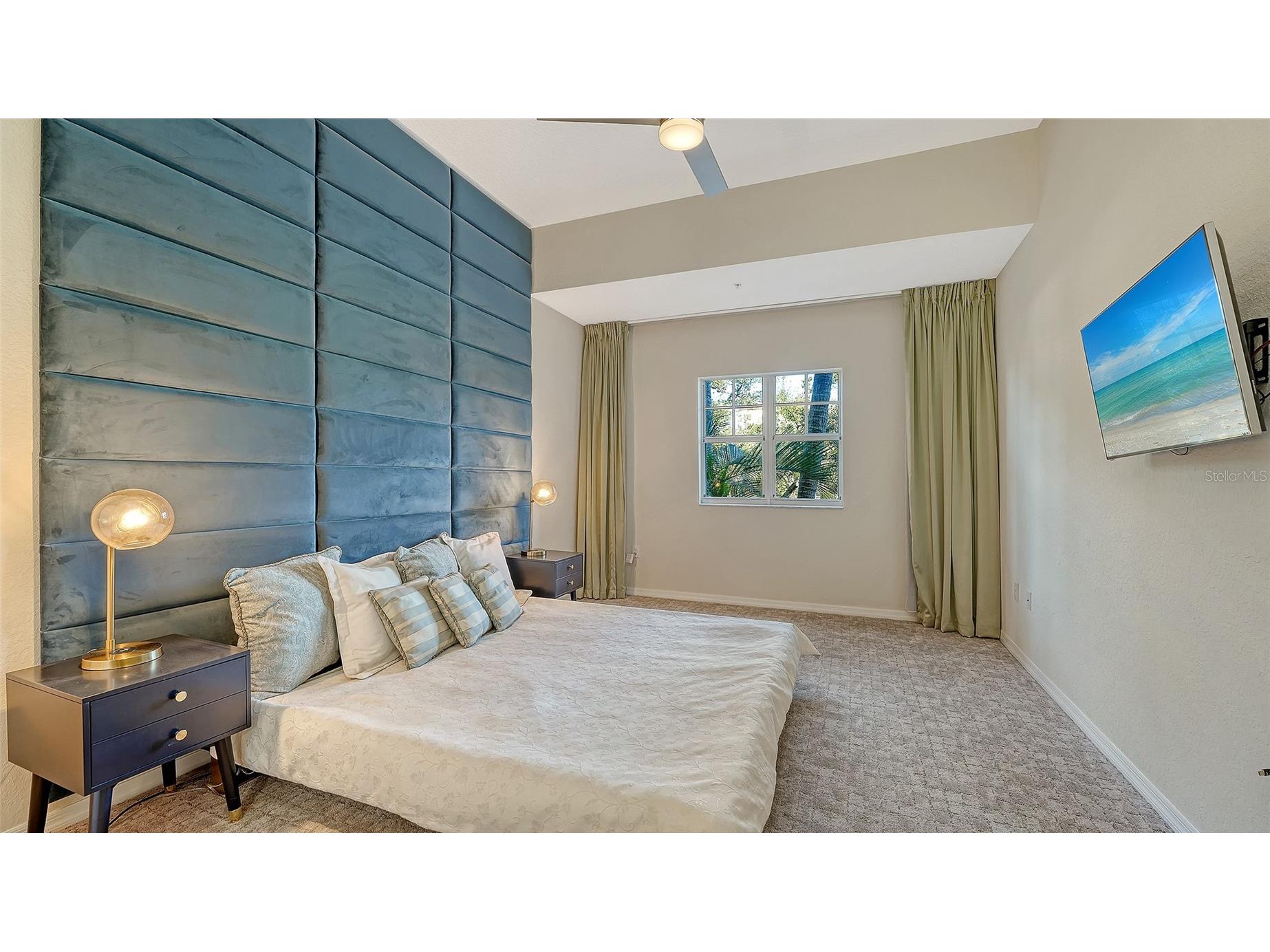 1064 N Tamiami Trail #1125 Sarasota FL 34236 A4680008 image19