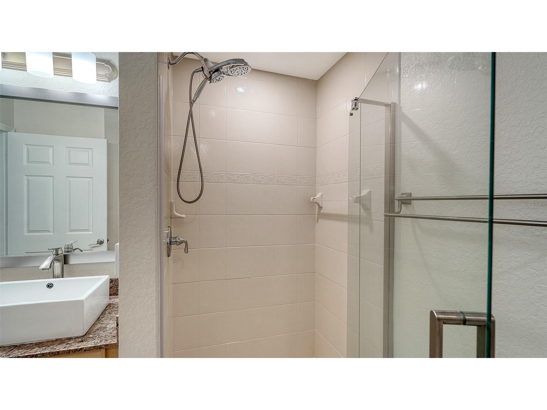 1064 N Tamiami Trail #1125 Sarasota FL 34236 A4680008 image25