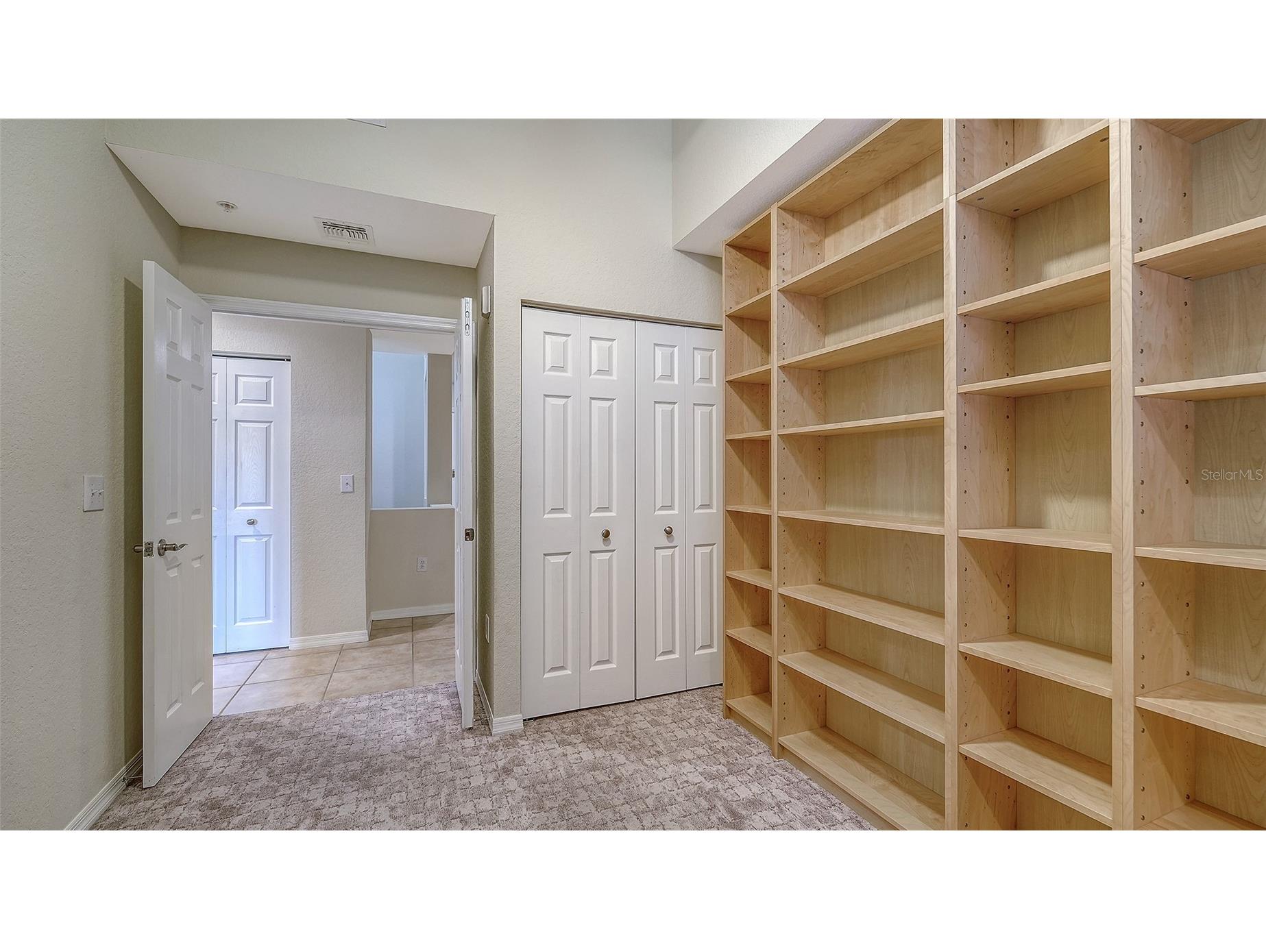 1064 N Tamiami Trail #1125 Sarasota FL 34236 A4680008 image27