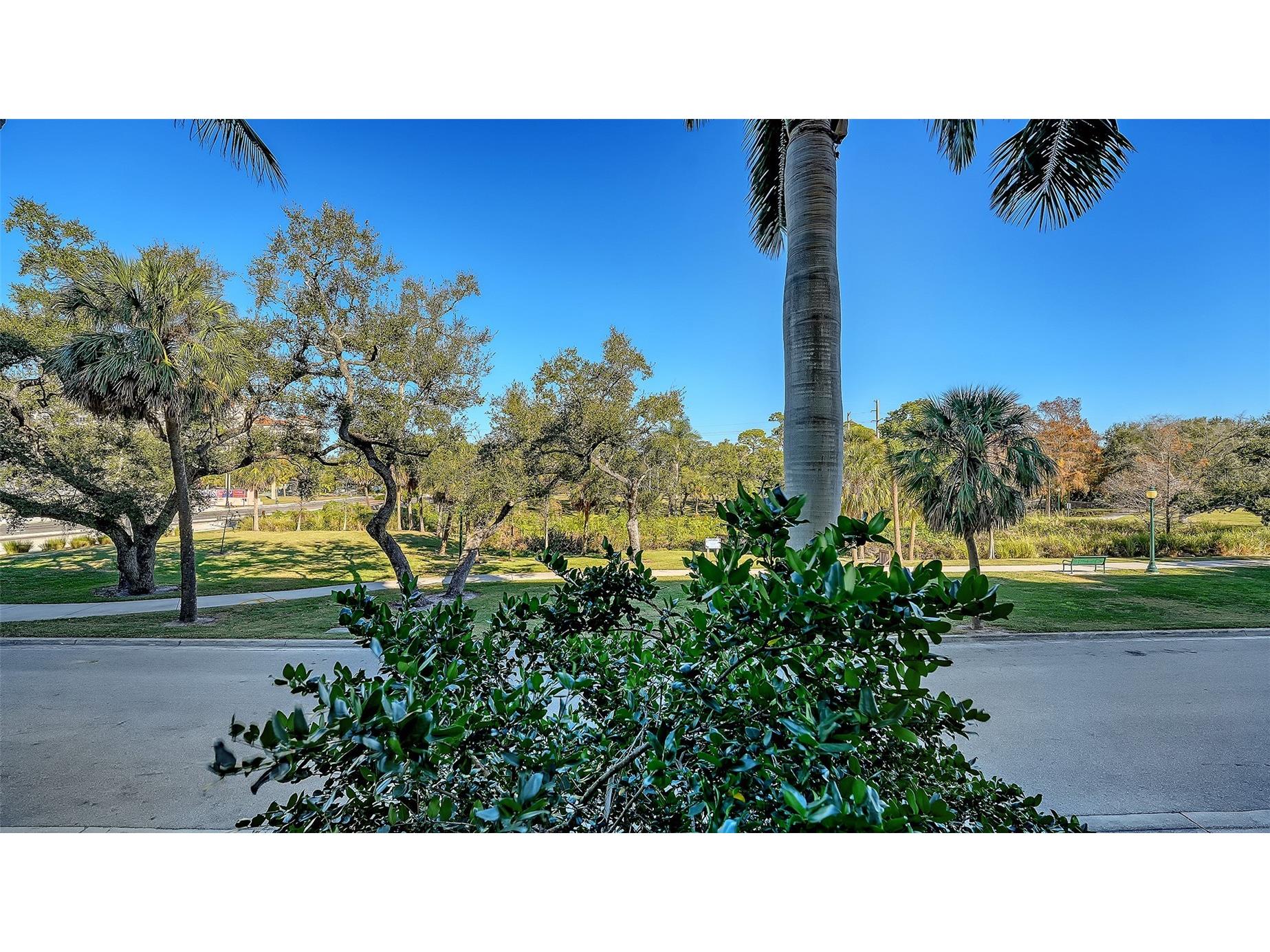 1064 N Tamiami Trail #1125 Sarasota FL 34236 A4680008 image37