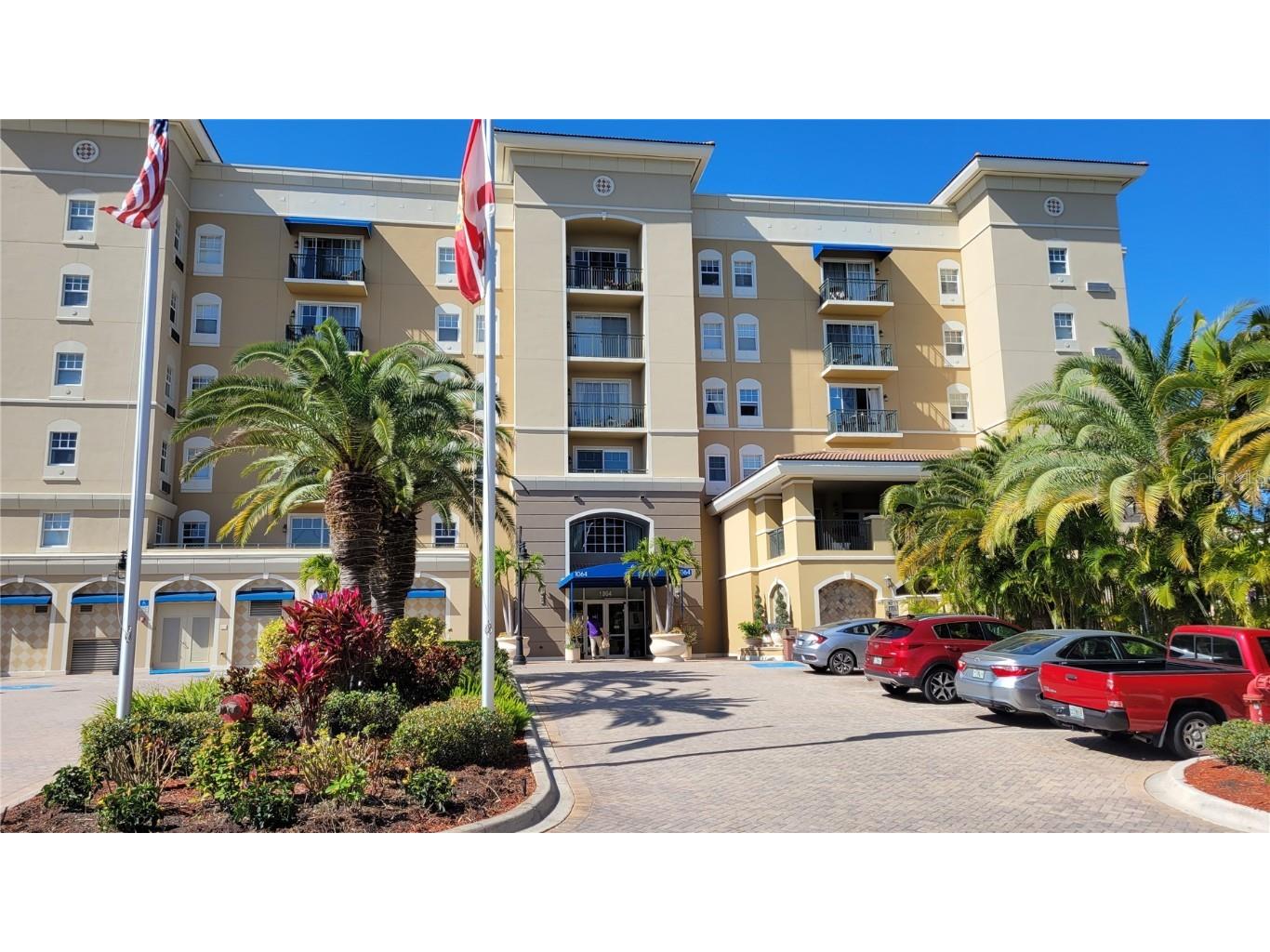 1064 N Tamiami Trail #1201 Sarasota FL 34236 A4560582 image1