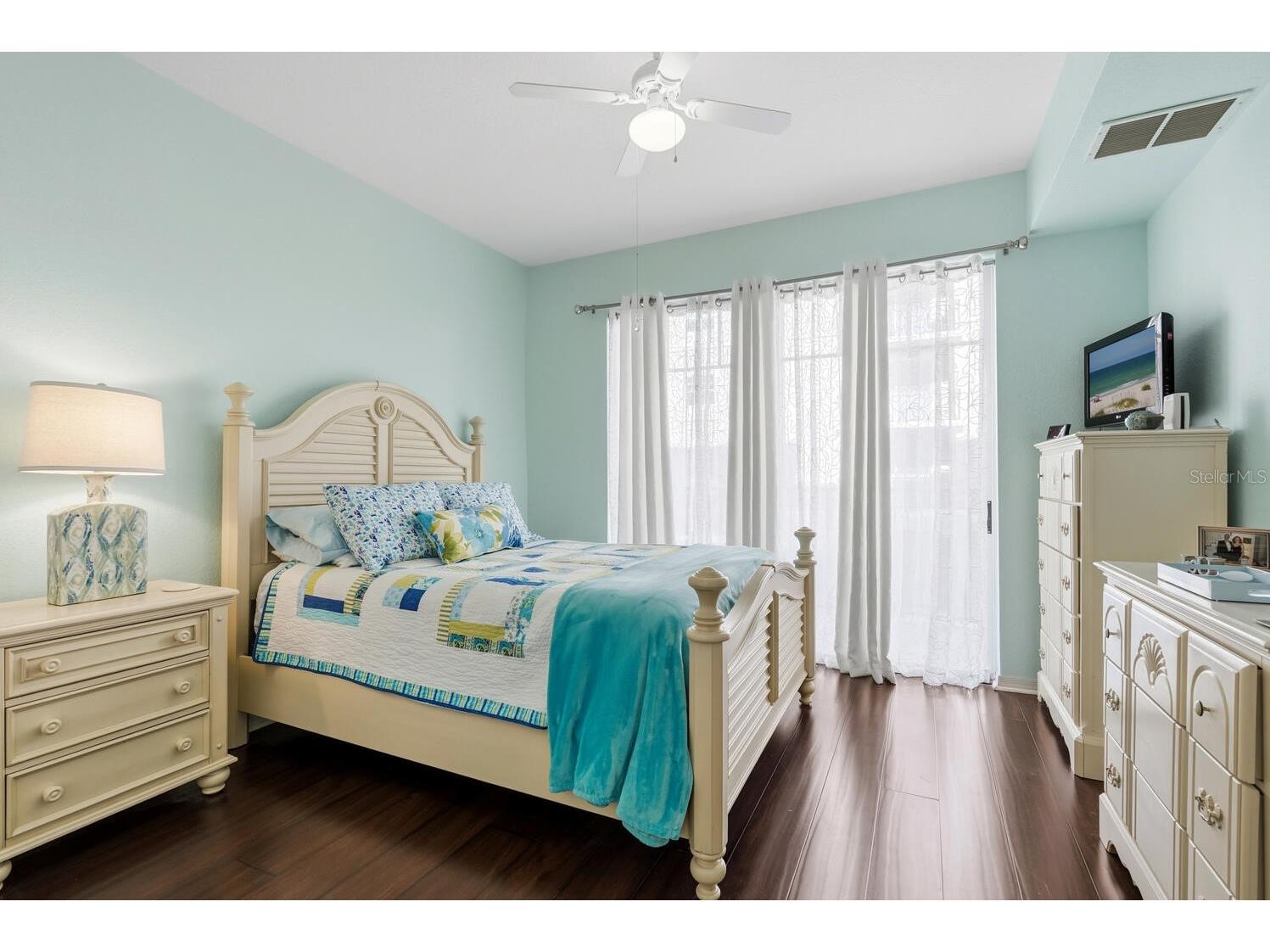 1064 N Tamiami Trail #1206 Sarasota FL 34236 A4678737 image22