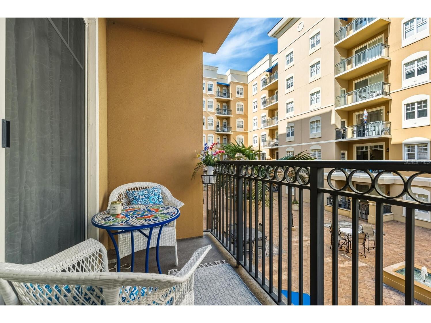 1064 N Tamiami Trail #1206 Sarasota FL 34236 A4678737 image25