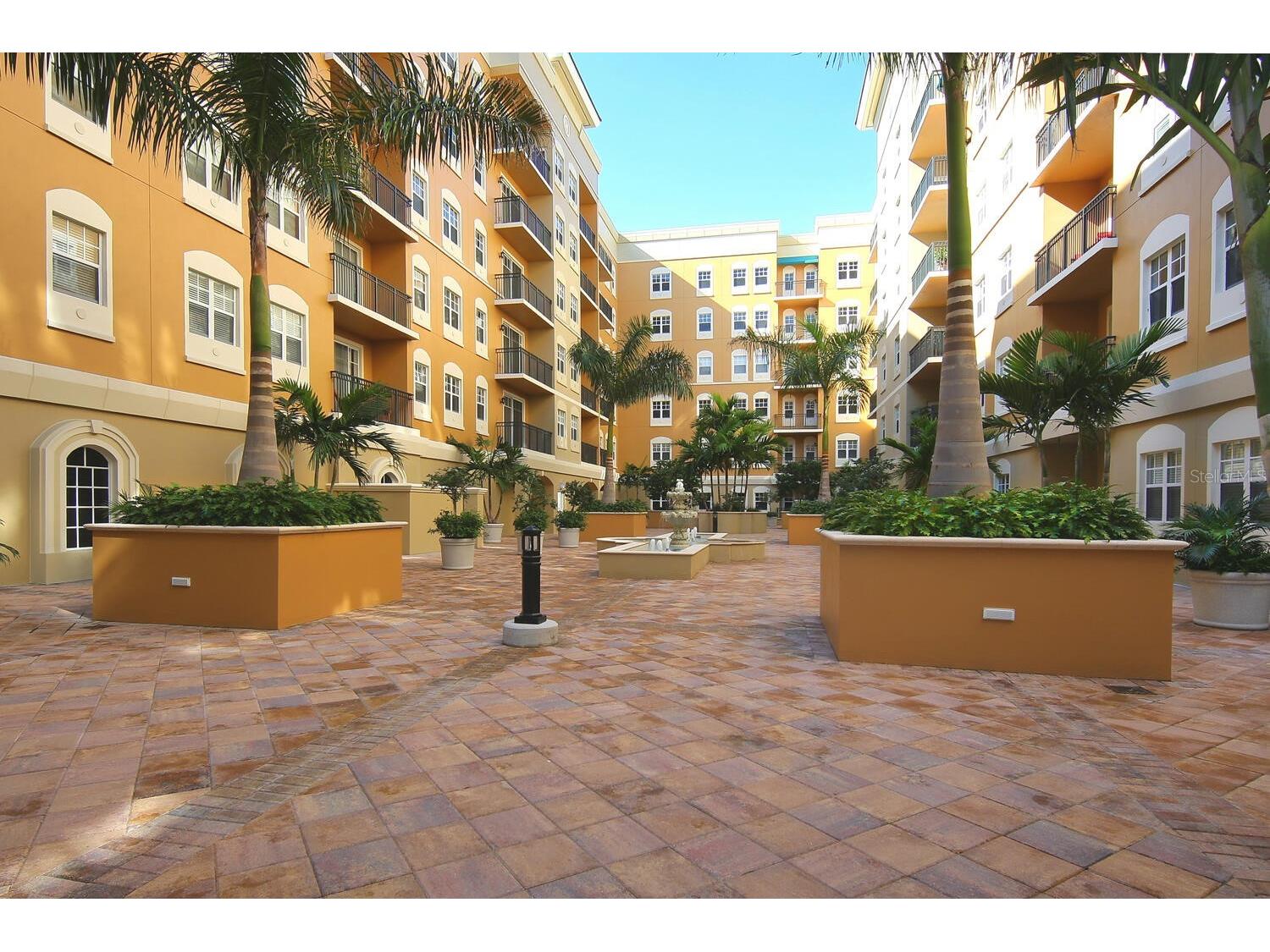 1064 N Tamiami Trail #1206 Sarasota FL 34236 A4678737 image39
