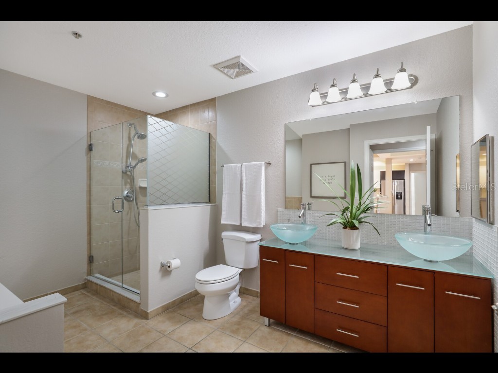 1064 N Tamiami Trail #1219 Sarasota FL 34236 O6307250 image19