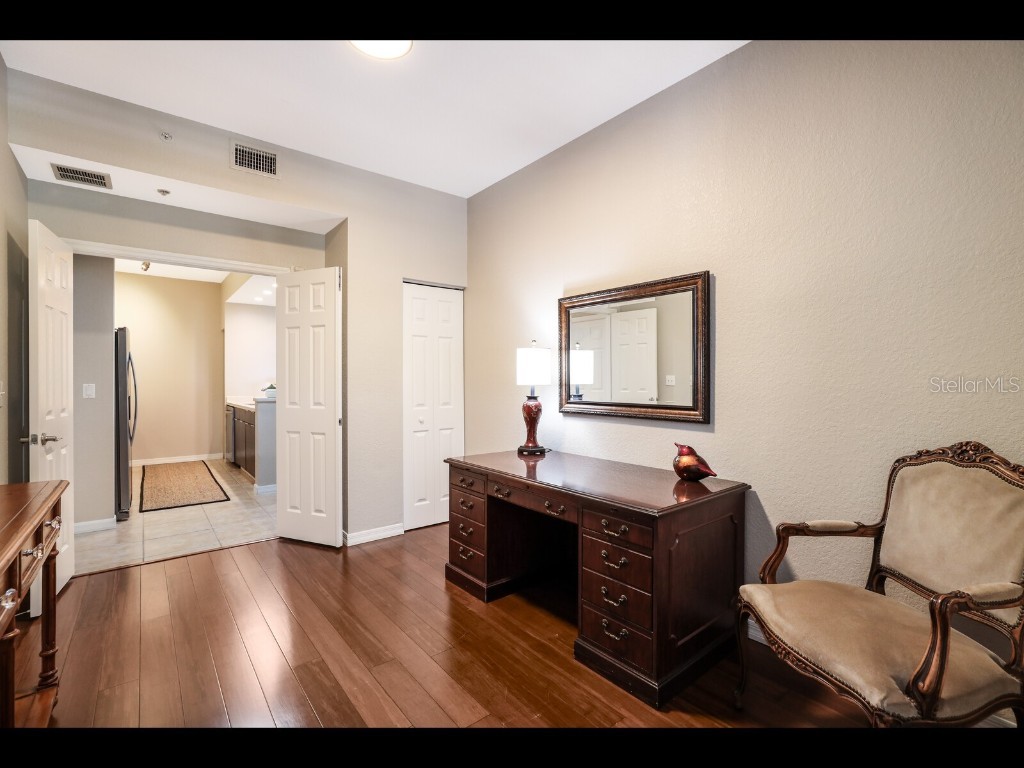 1064 N Tamiami Trail #1219 Sarasota FL 34236 O6307250 image26